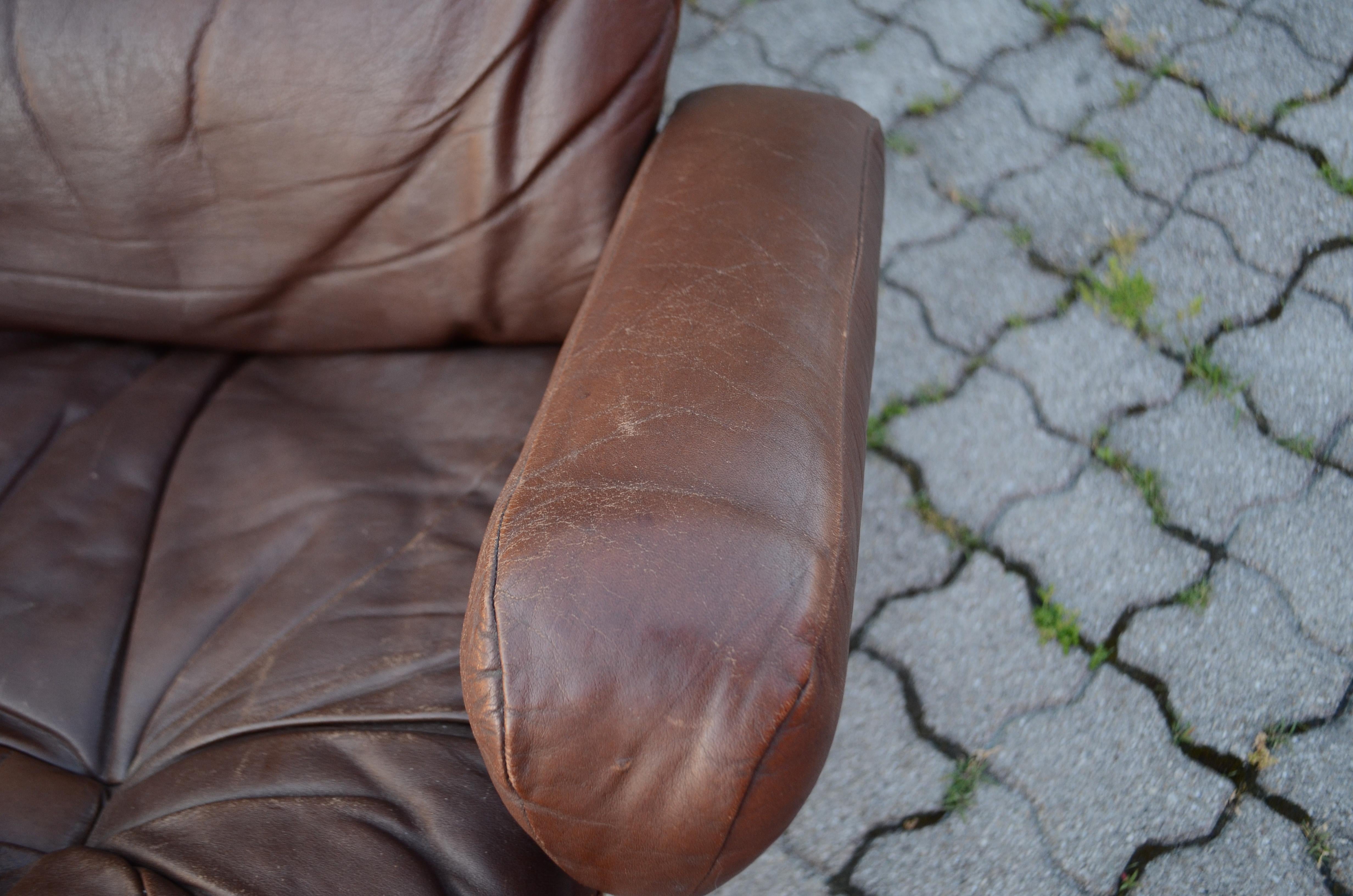 Harald Relling pour Westnofa fauteuil de salon Wing Wingback en cuir marron en vente 5