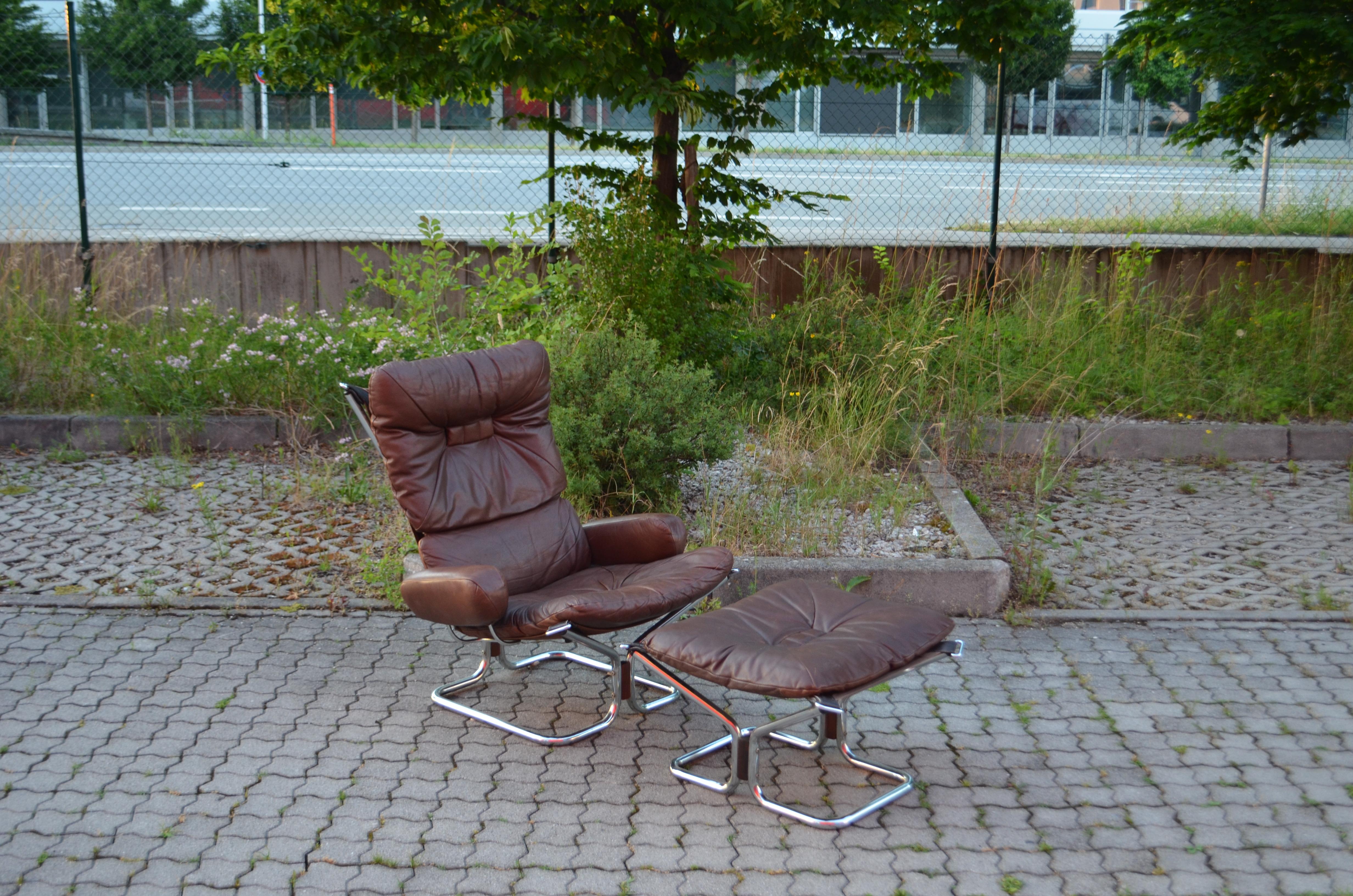 Harald Relling pour Westnofa fauteuil de salon Wing Wingback en cuir marron en vente 10