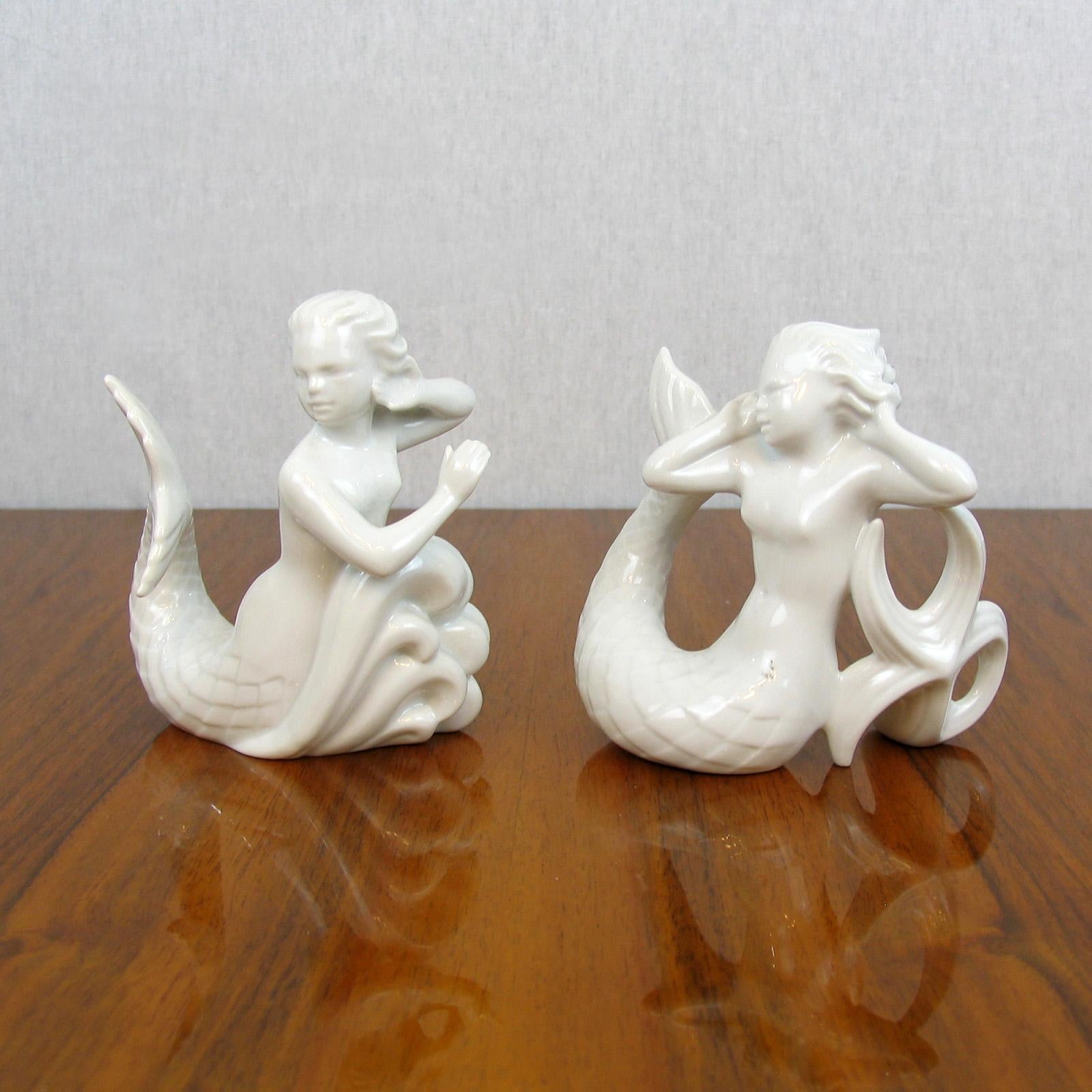 Harald Salomon for Rrstrand, ensemble de six figurines émaillées blanches Blanc de Chine en vente 1