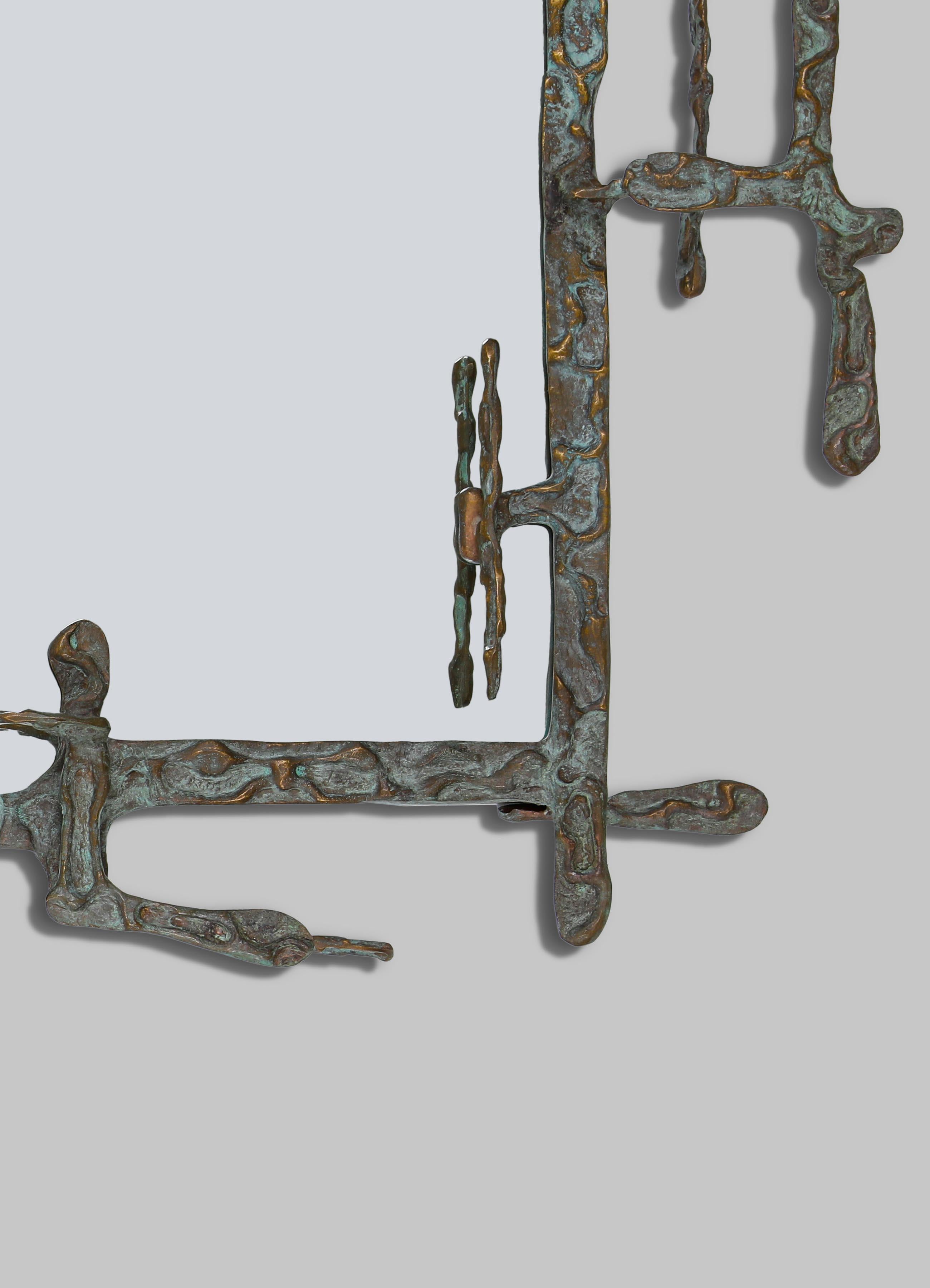Indiano Specchio Harappa Verdigris in ottone, Viya by Vikram Goyal in vendita