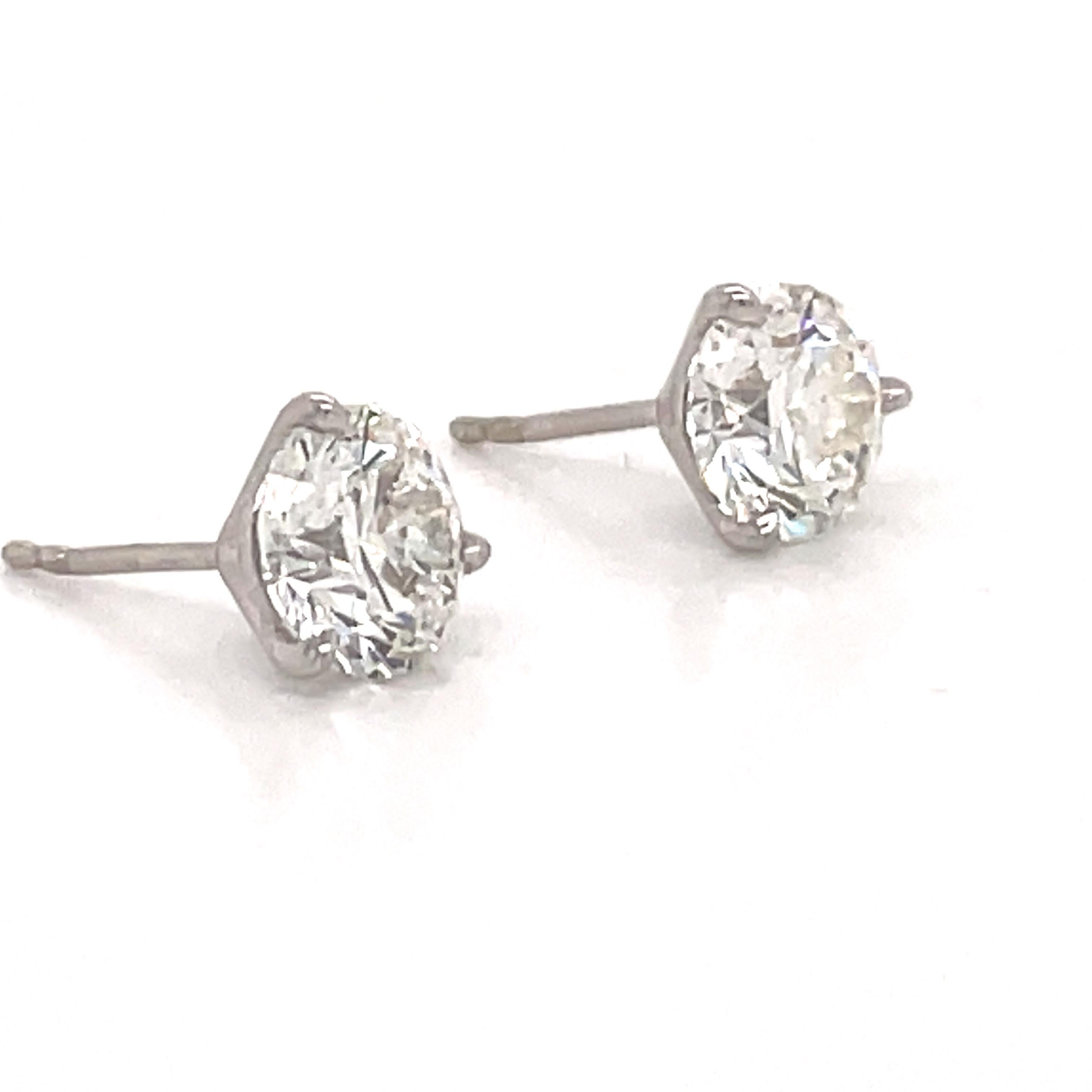 GIA Certified Diamond Stud Earrings 2.41 Carat H SI1-SI2 18 Karat White Gold In New Condition For Sale In New York, NY