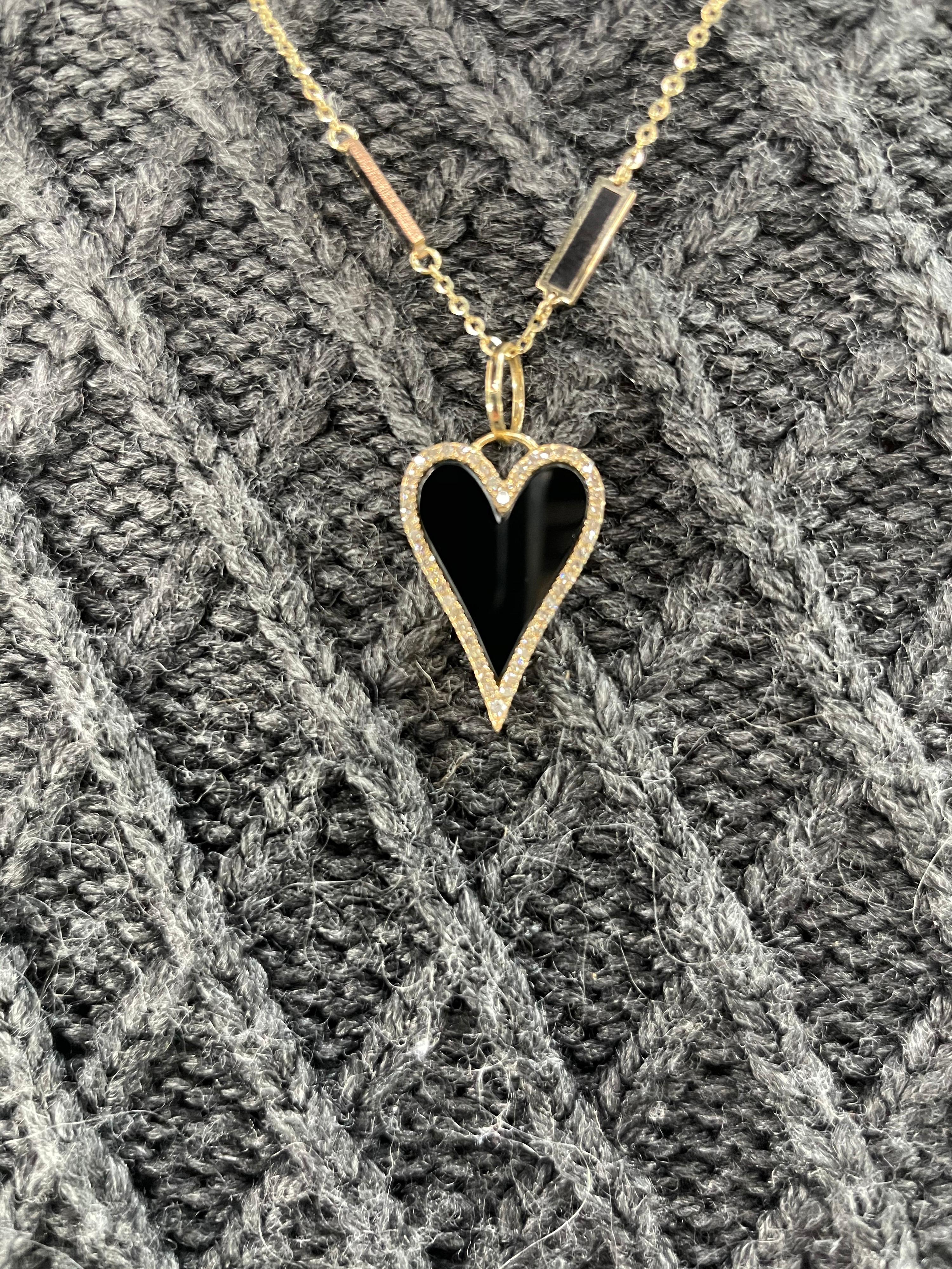 Round Cut HARBOR D. Italian Onyx Yellow Gold Diamond Heart Pendant Necklace 0.38 Carat