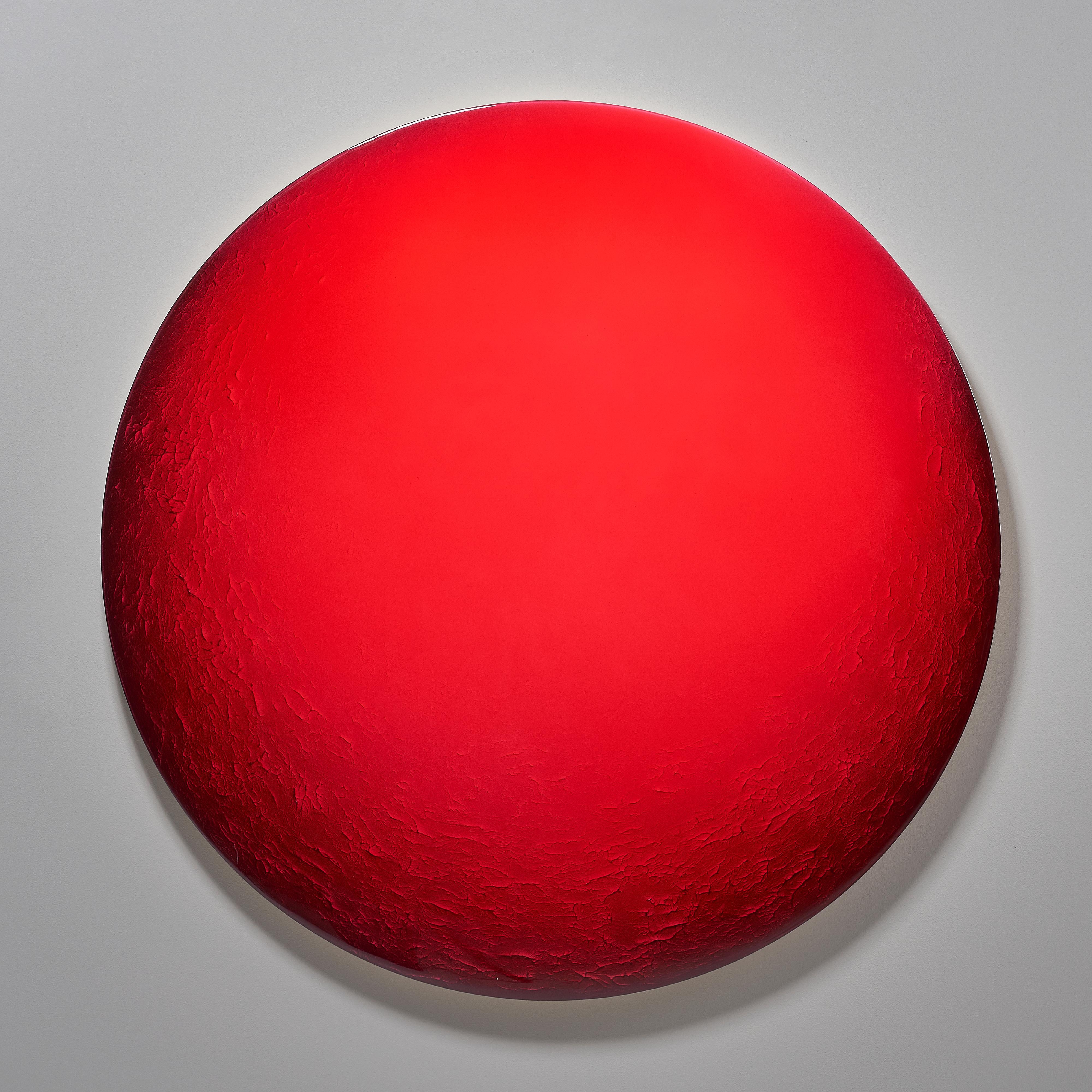 Hard around the edges minimalistic round by Corine Vanvoorbergen
Dimensions: diameter 150 cm
Materials: Brass, wood, natural pigments, epoxy, acrylics

You can still embrace me, I am soft if you come close enough.
The inspiration for this piece