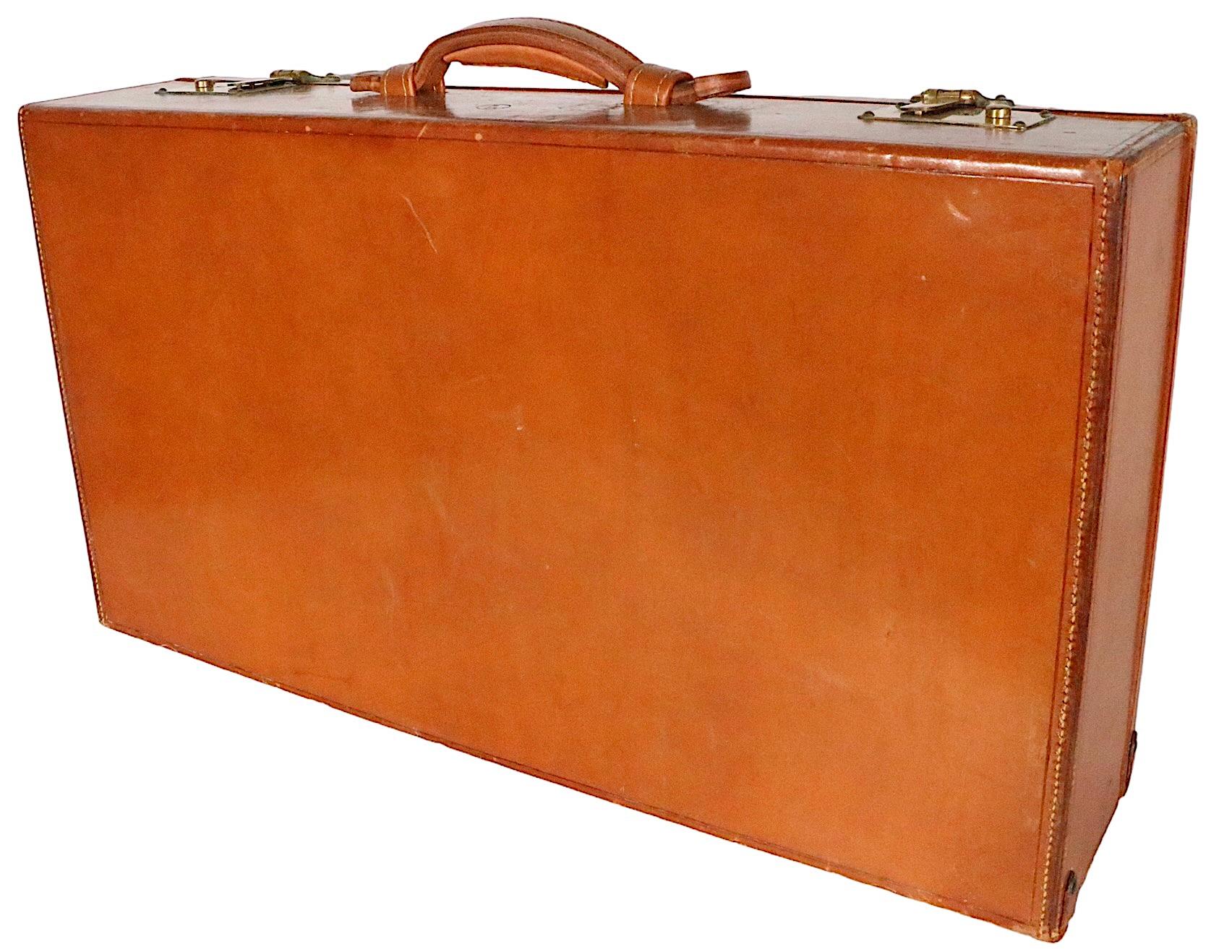 Mid-Century Modern Hard Side Leather Overnight Luggage Suitcase Att. to Crouch and Fitzgerald For Sale