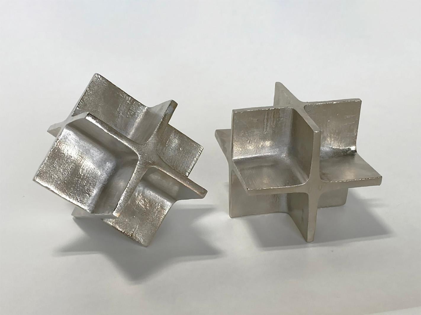 Austrian Hard-to-Find Pair of Vintage Carl August III Nickel-Plated Bookends Model 5403 For Sale
