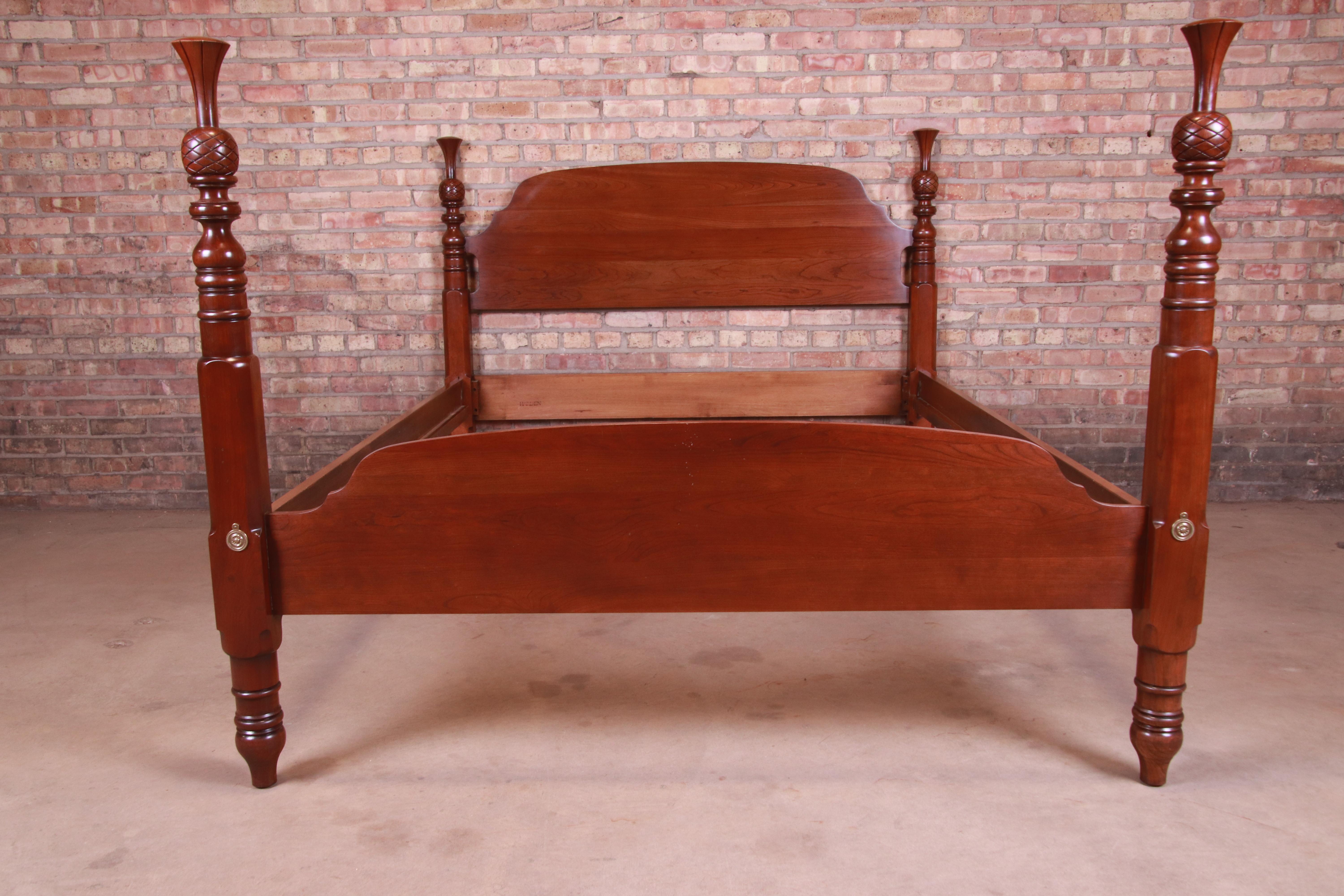 Harden American Colonial Solid Cherrywood Four Poster Queen Size Bed 3