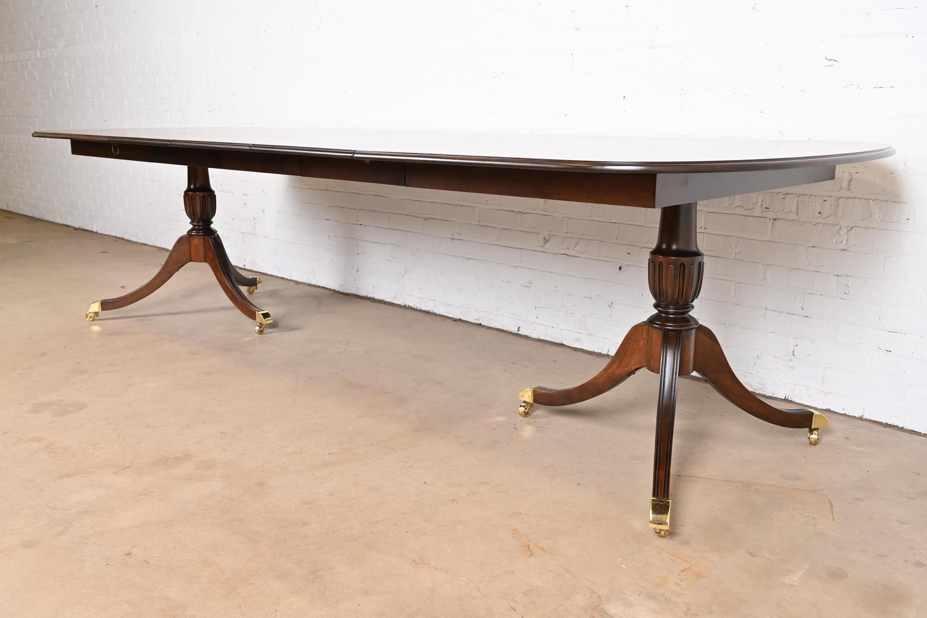 20th Century Harden Furniture Georgian Cherry Wood Double Pedestal Dining Table, Refinished For Sale