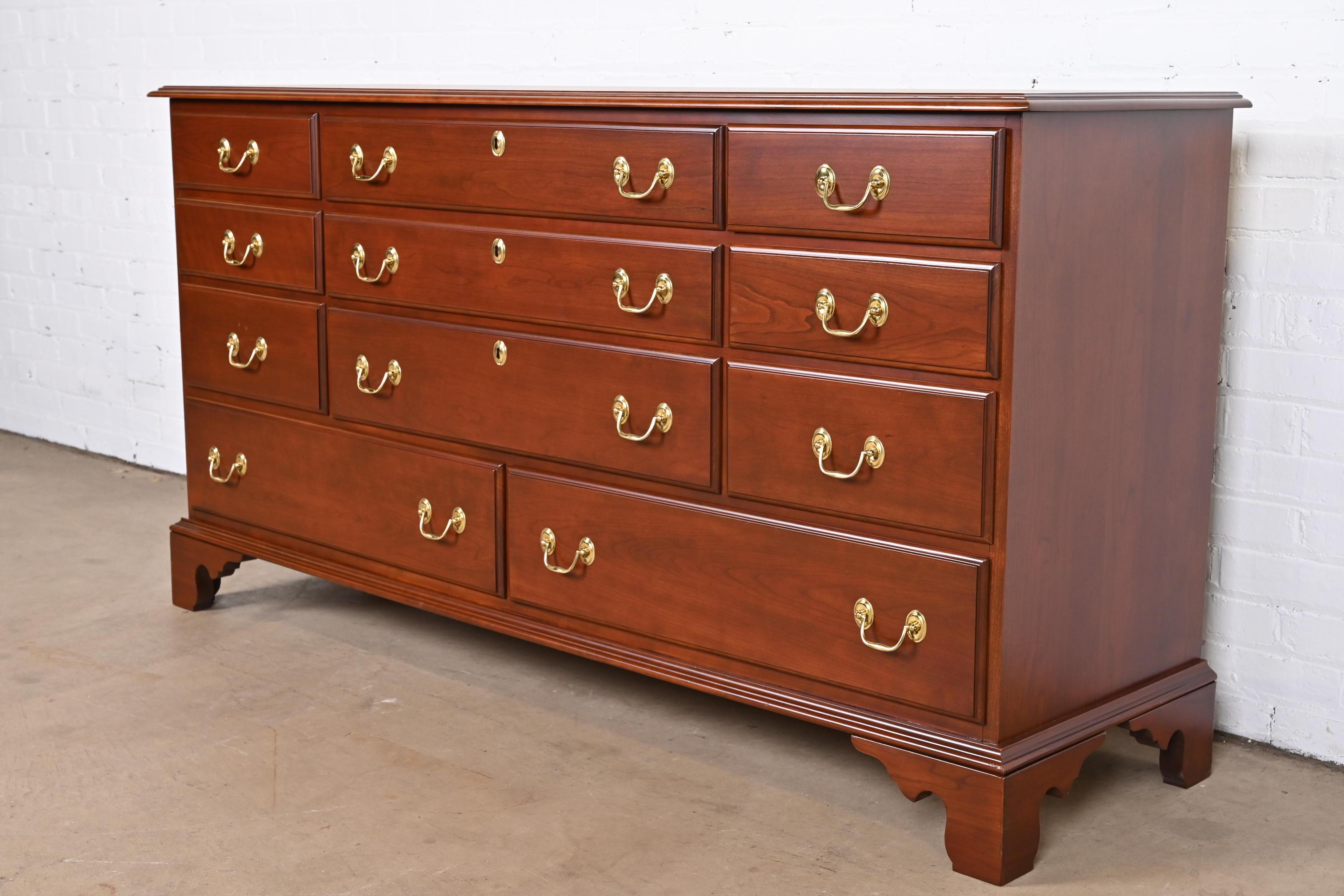 American Harden Furniture Georgian Cherry Wood Eleven-Drawer Dresser, Newly Restored