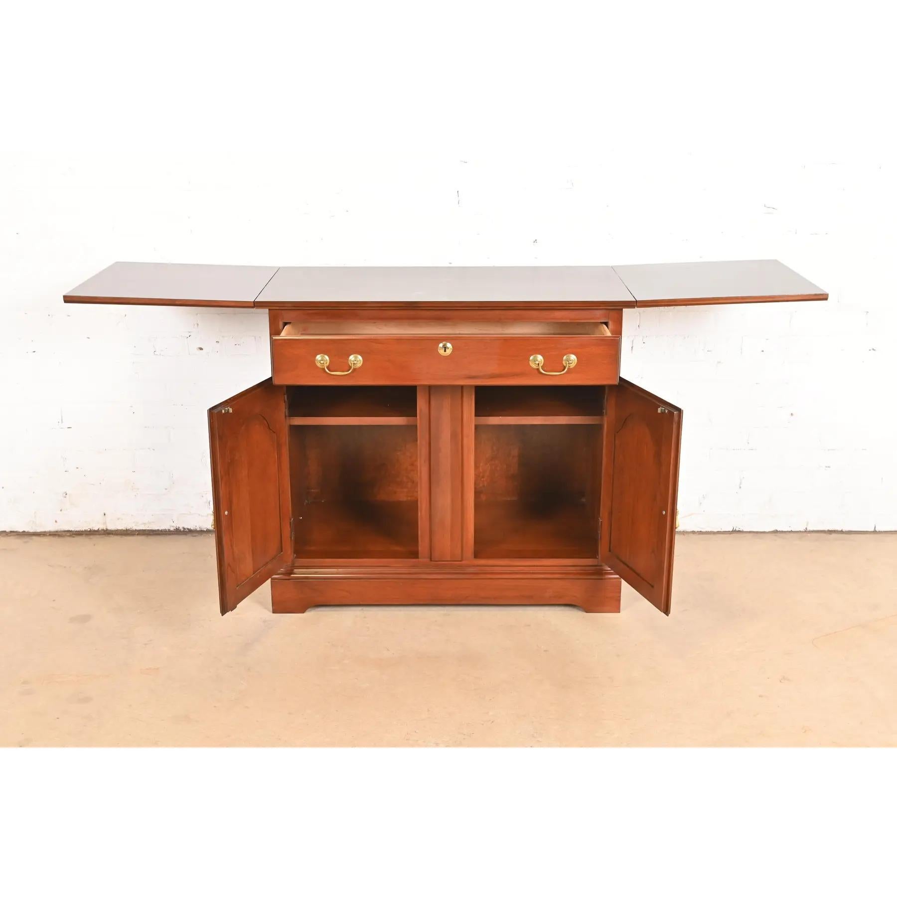 Harden Furniture Georgian Cherry Wood Flip Top Bar Cabinet or Buffet Server For Sale 7