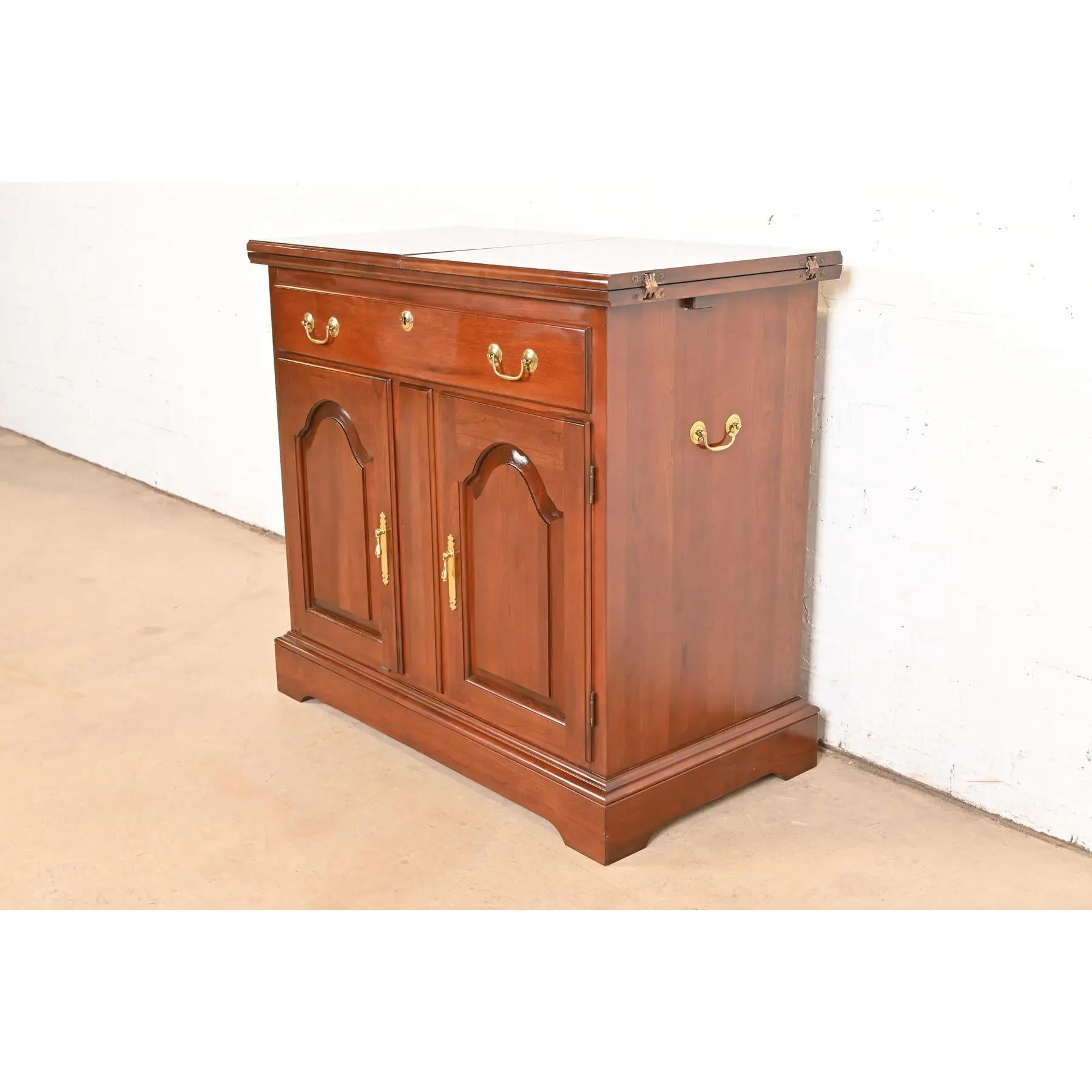 20th Century Harden Furniture Georgian Cherry Wood Flip Top Bar Cabinet or Buffet Server For Sale