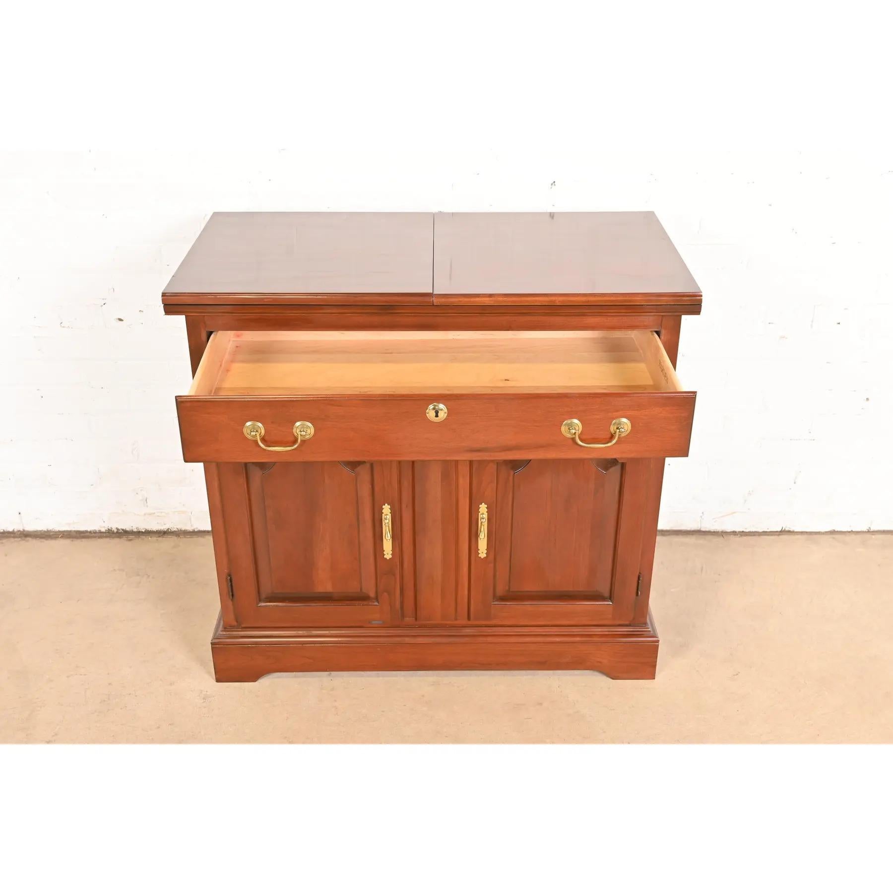 Harden Furniture Georgian Cherry Wood Flip Top Bar Cabinet or Buffet Server For Sale 1