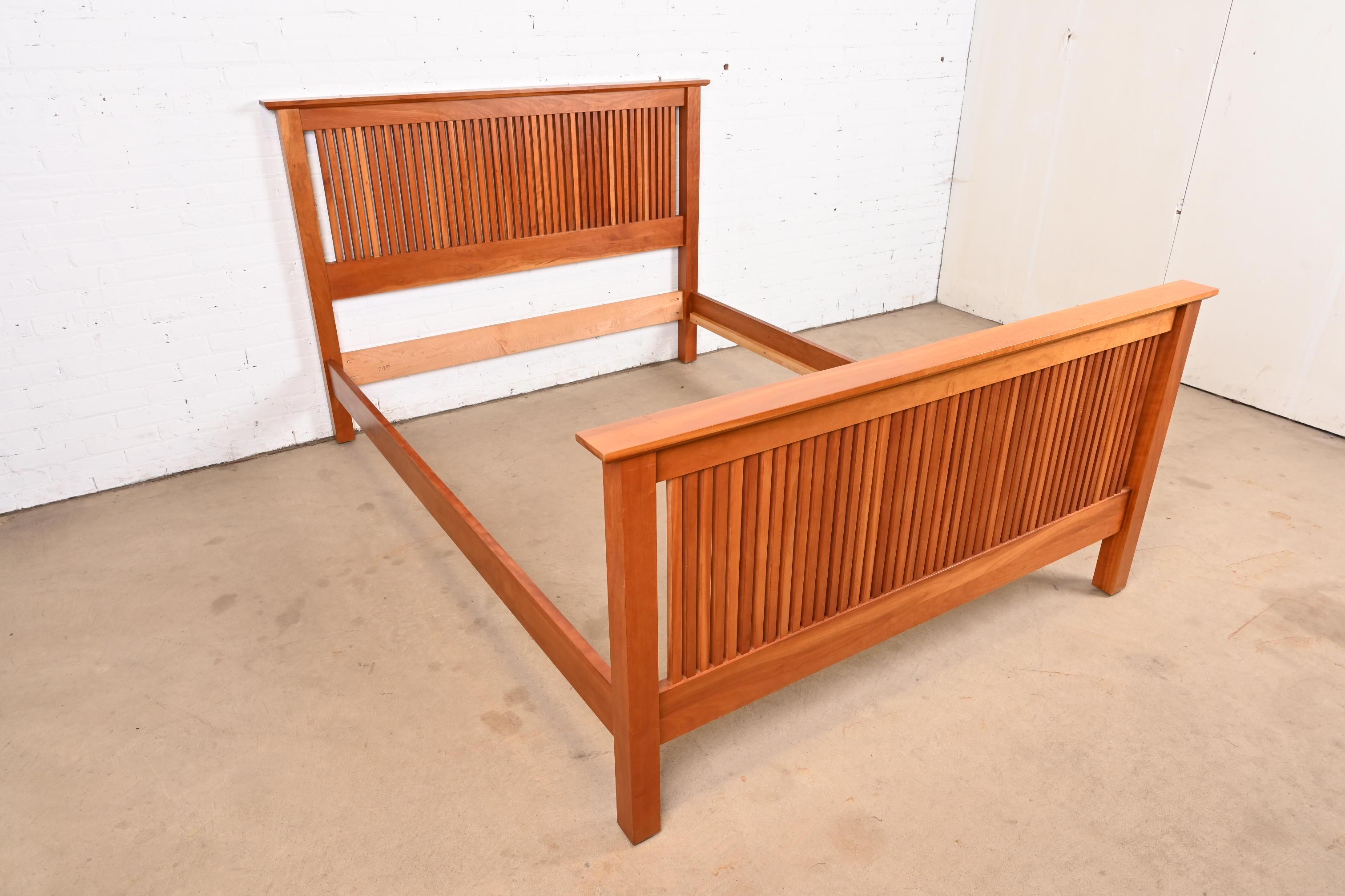Arts and Crafts Harden Furniture Mission Arts & Crafts Cherry Wood Spindle Queen Size Bed