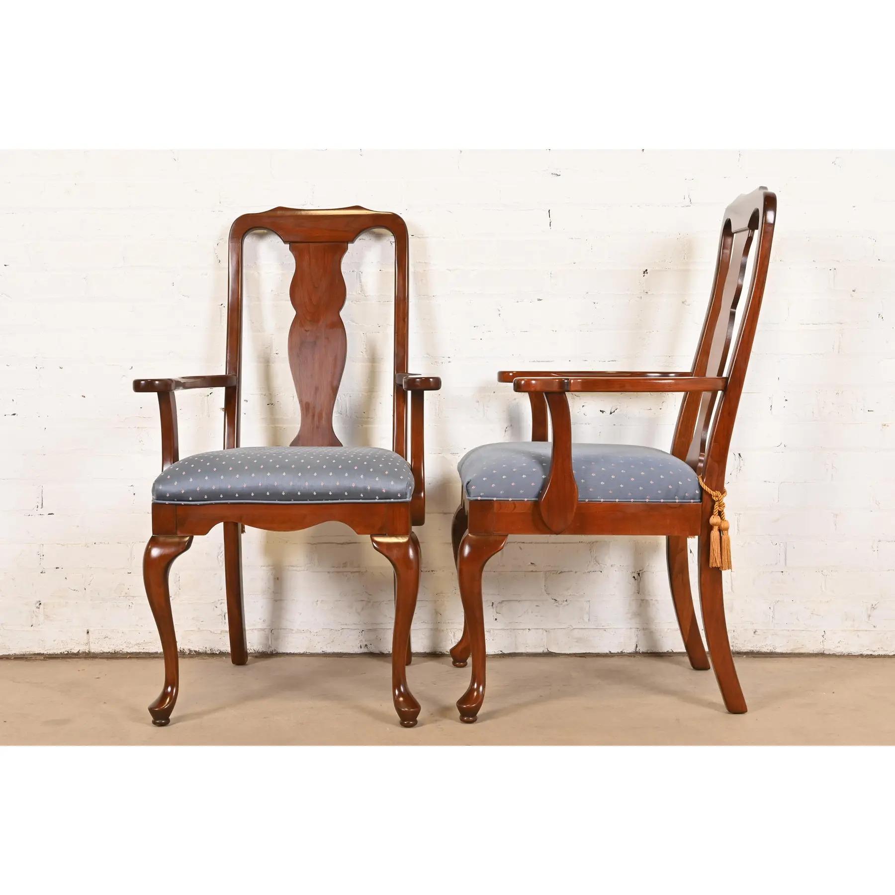 Harden Furniture Queen Anne Solid Cherry Wood Armchairs or Dining Captain Chairs For Sale 4