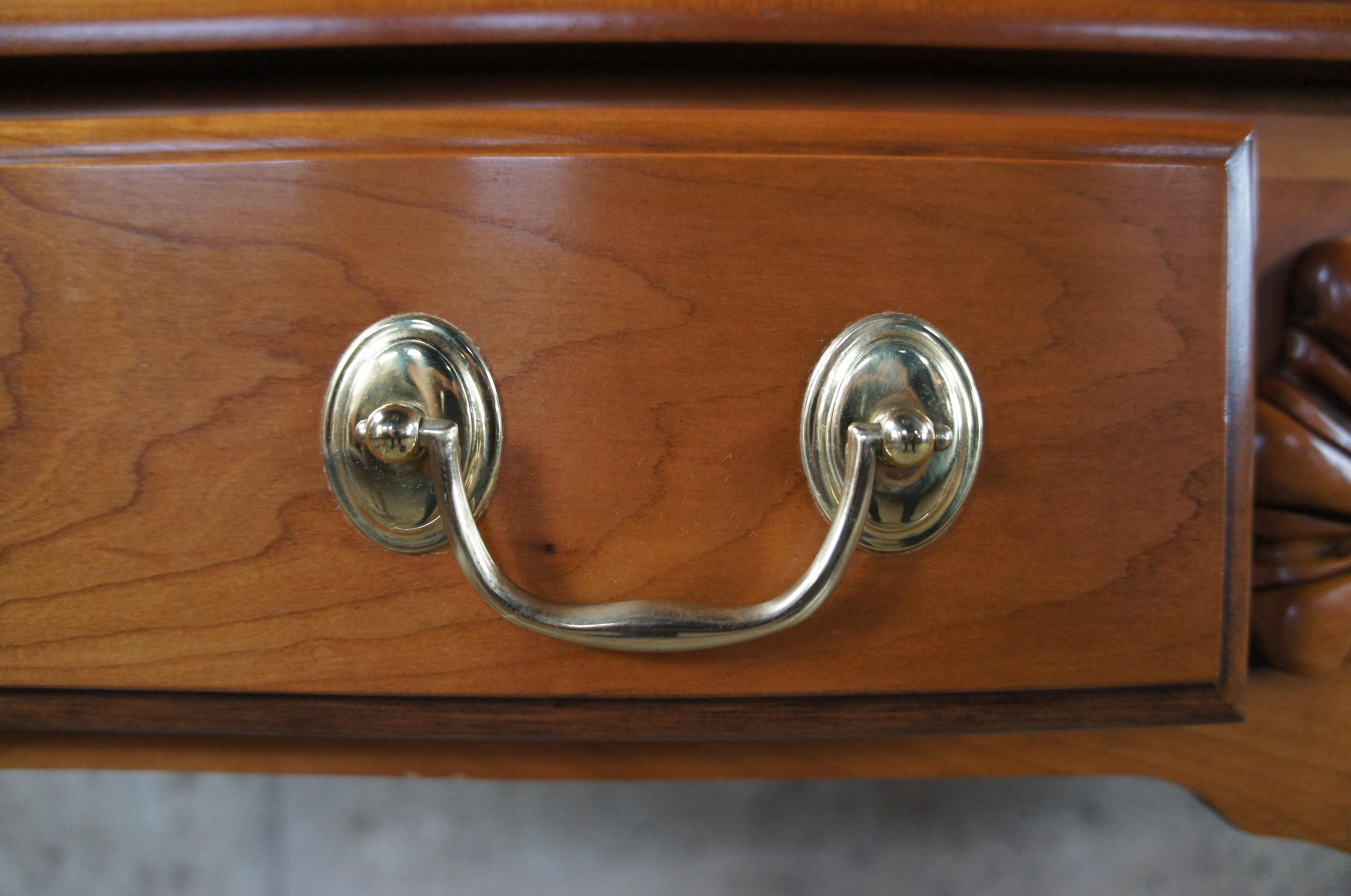 scalloped sofa table