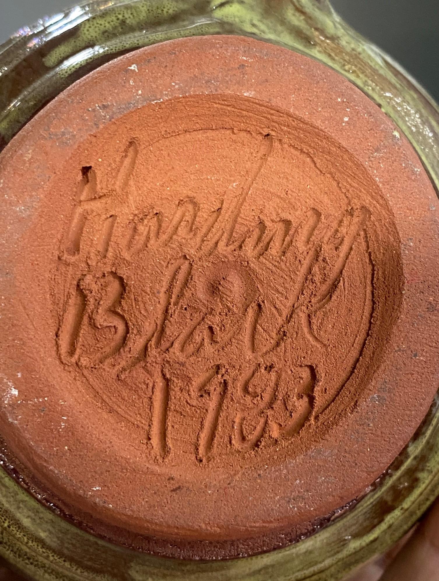 Harding, signierter Mid-Century Modern Studio Pottery Krug, schwarz, Texas im Angebot 7