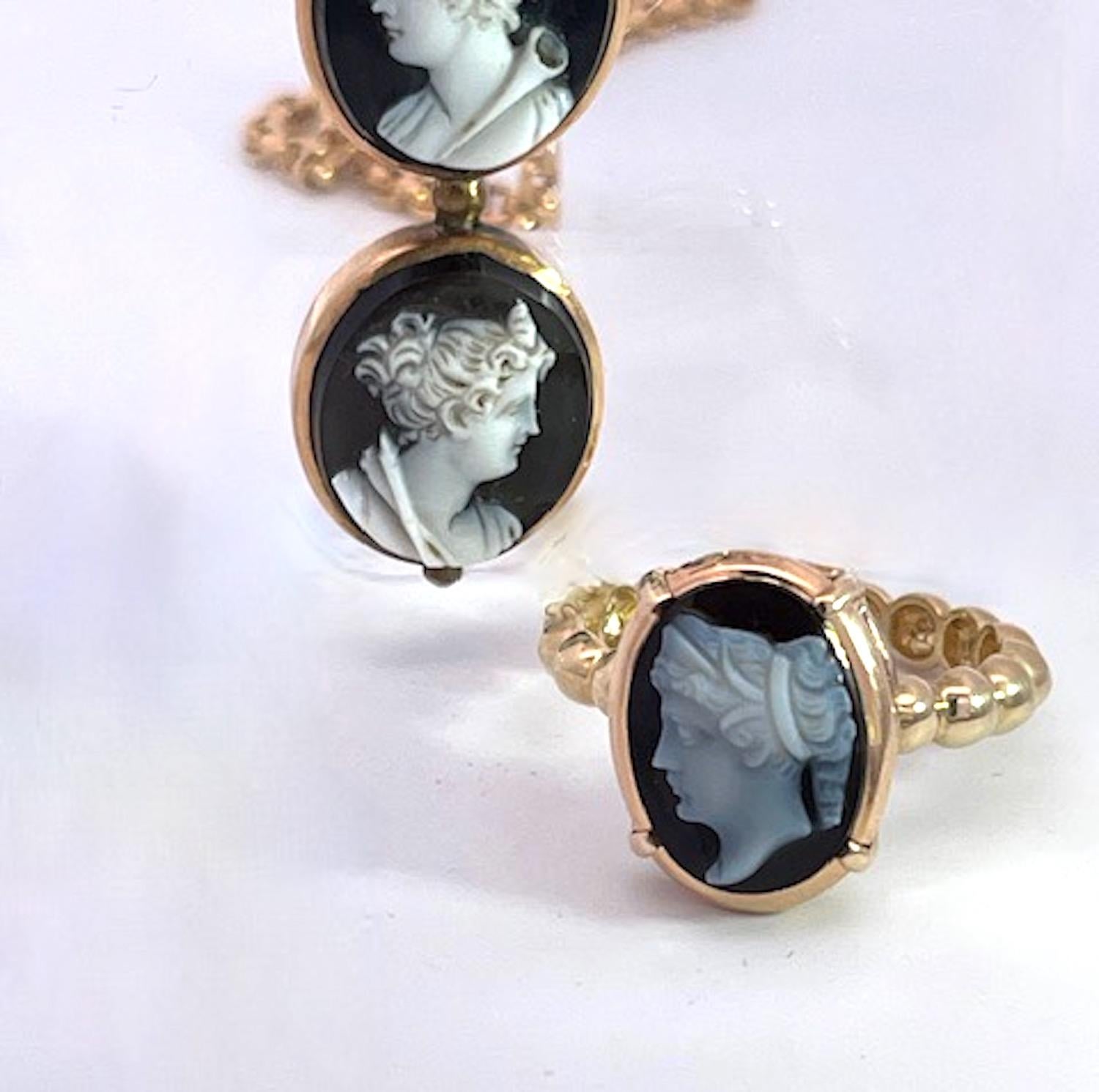 Hardstone Cameo Cross Pendant 14K Circa 1860 en venta 8