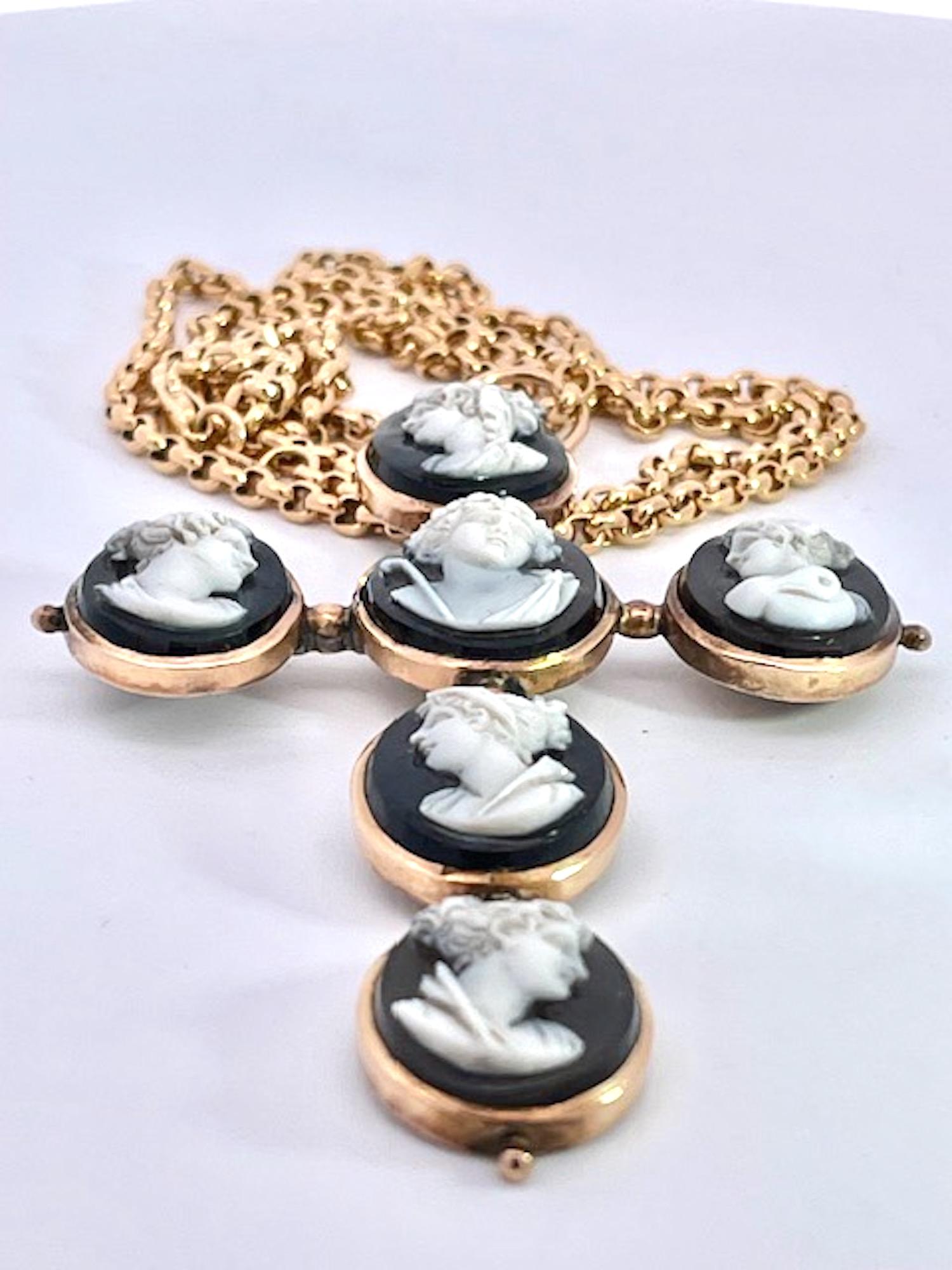Hardstone Cameo Cross Pendant 14K Circa 1860 en venta 3