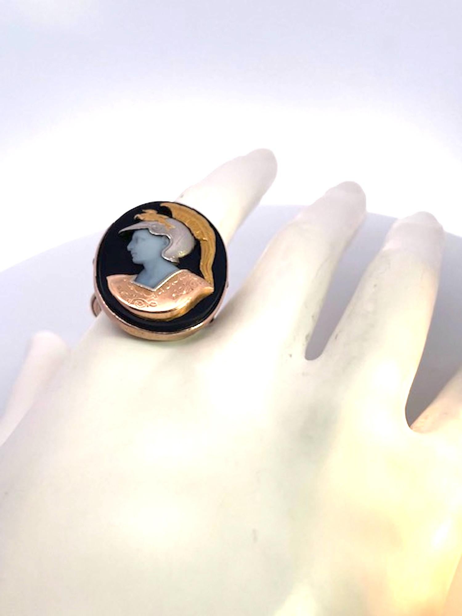 Hardstone Cameo Habille Ring 18K 8