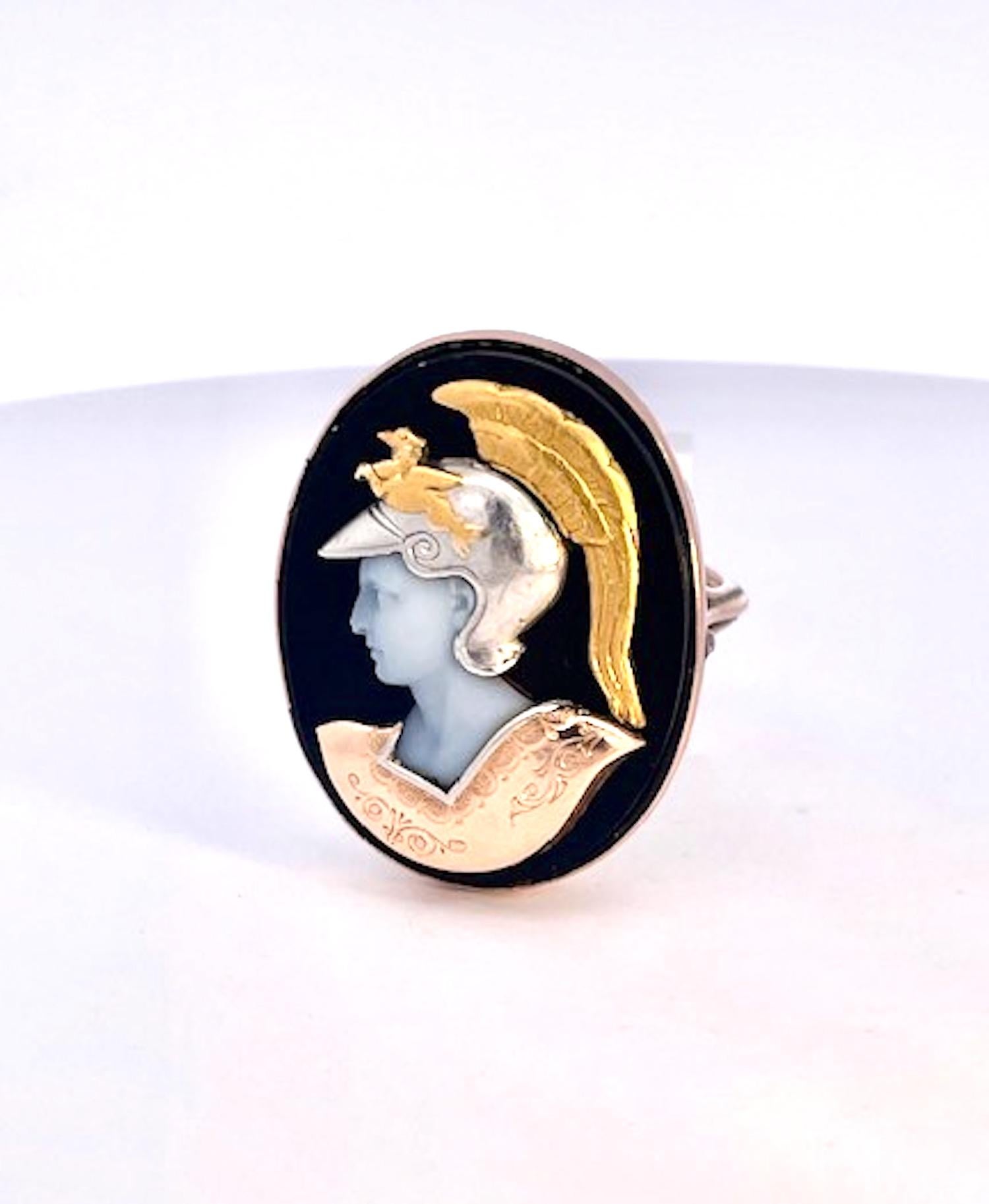 Hardstone Cameo Habille Ring 18K In Good Condition In North Hollywood, CA