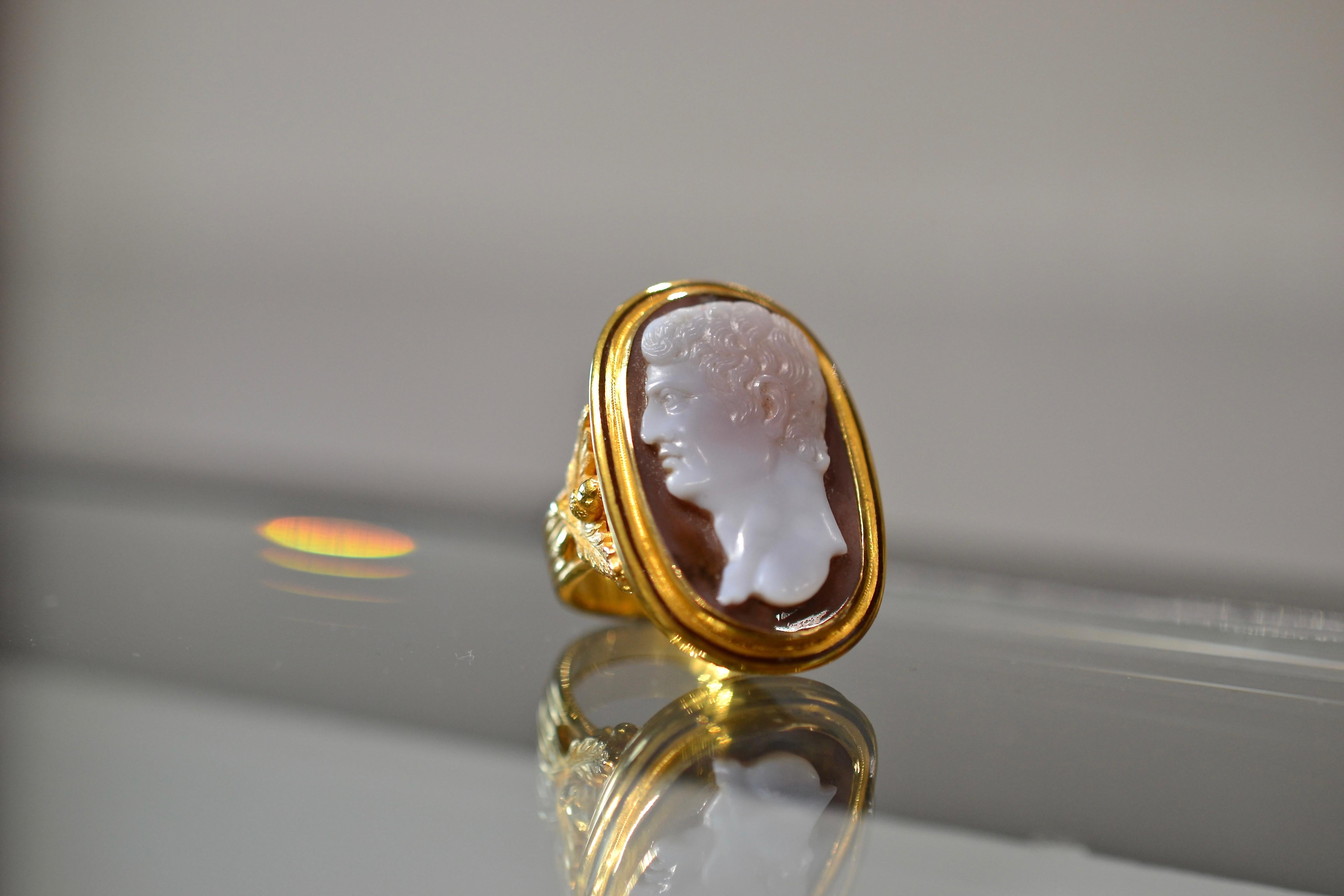 Oval Cut Hardstone Cameo of a Man, 18th-19th Century For Sale