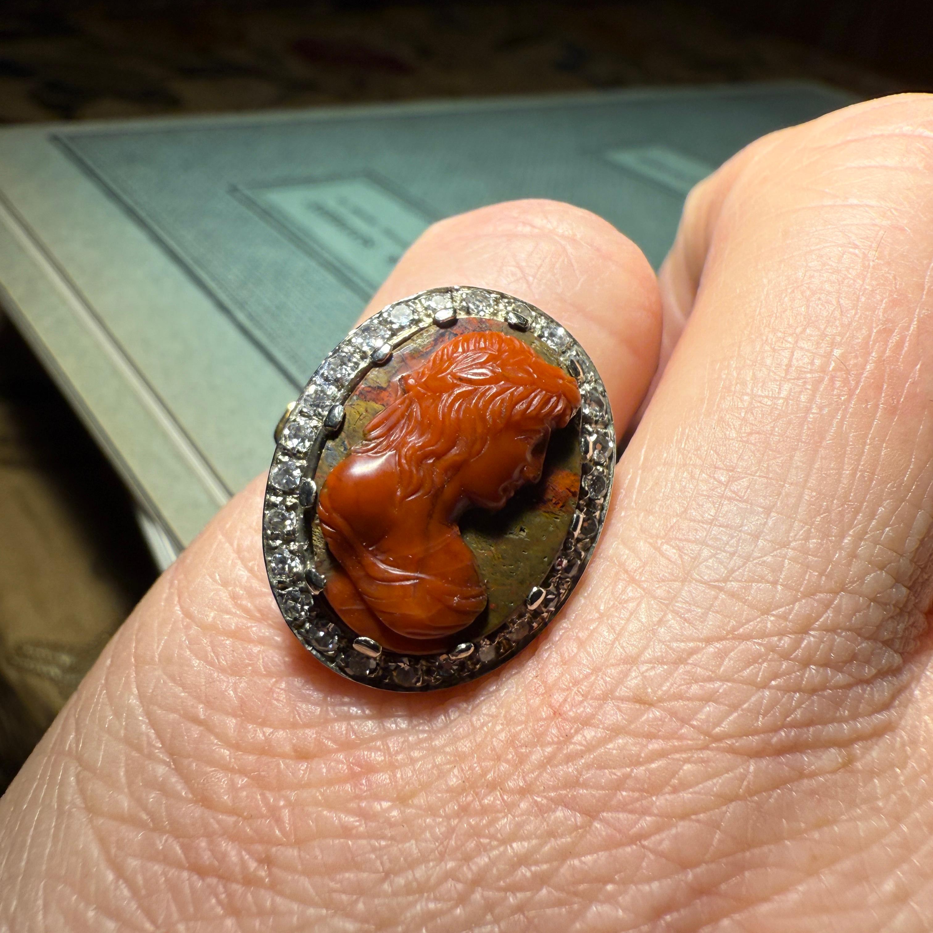 Hardstone Cameo Ring with Classical Muse. Italian, 18th century. im Angebot 9