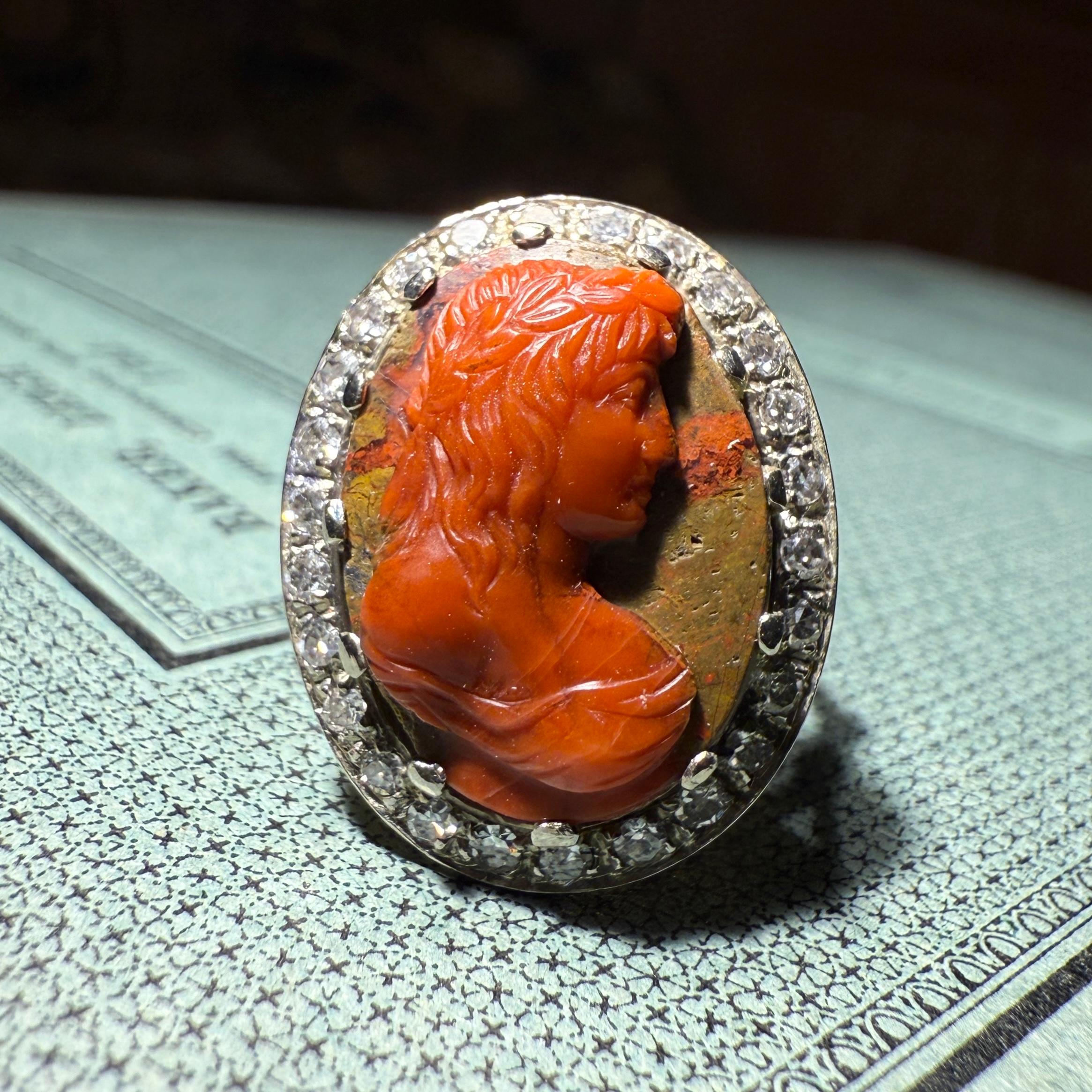 Hardstone Cameo Ring with Classical Muse. Italian, 18th century. im Zustand „Gut“ im Angebot in London, GB