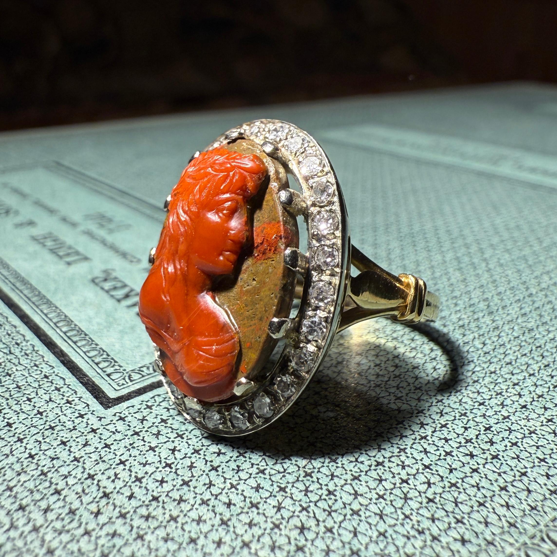 Hardstone Cameo Ring with Classical Muse. Italian, 18th century. im Angebot 2