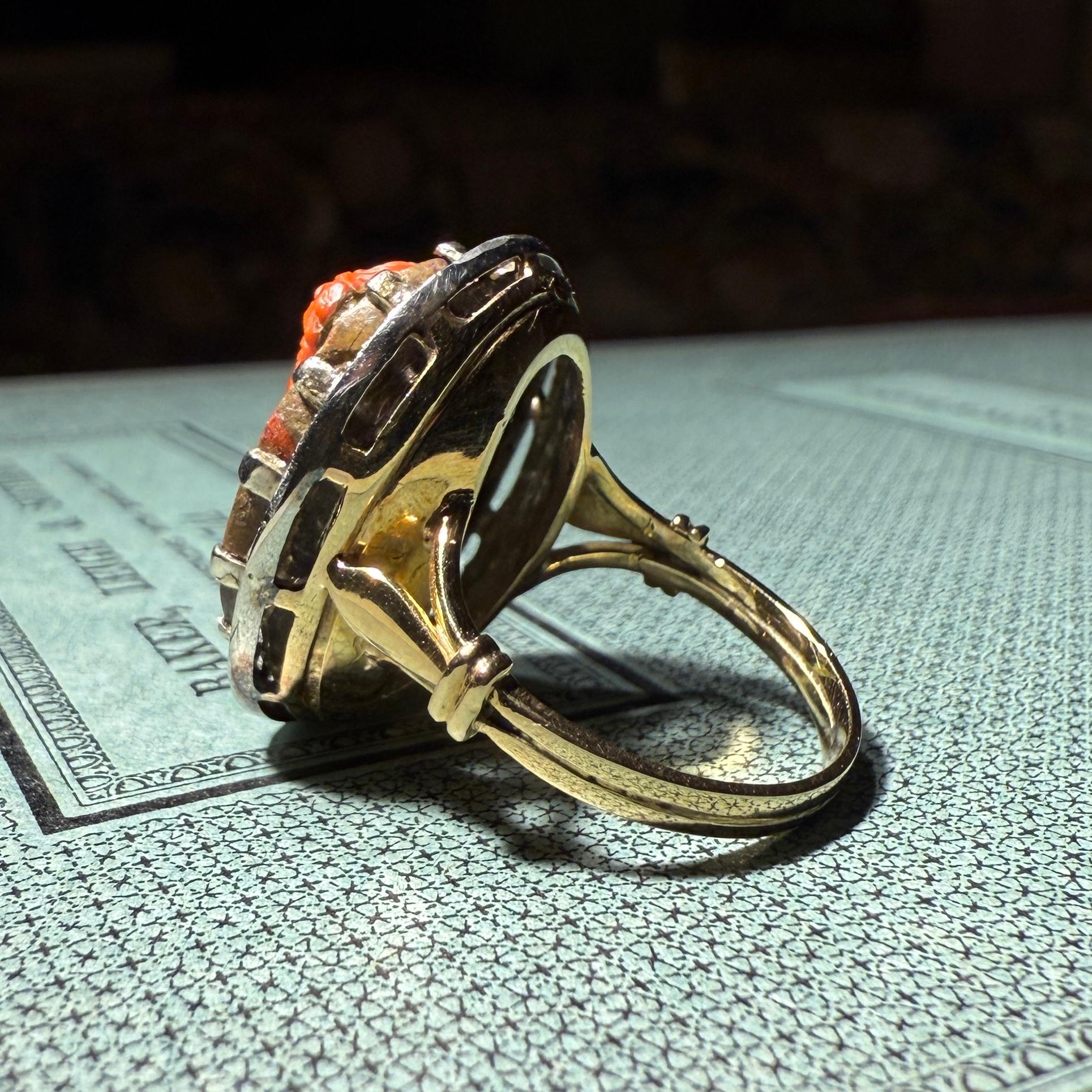 Hardstone Cameo Ring with Classical Muse. Italian, 18th century. im Angebot 5