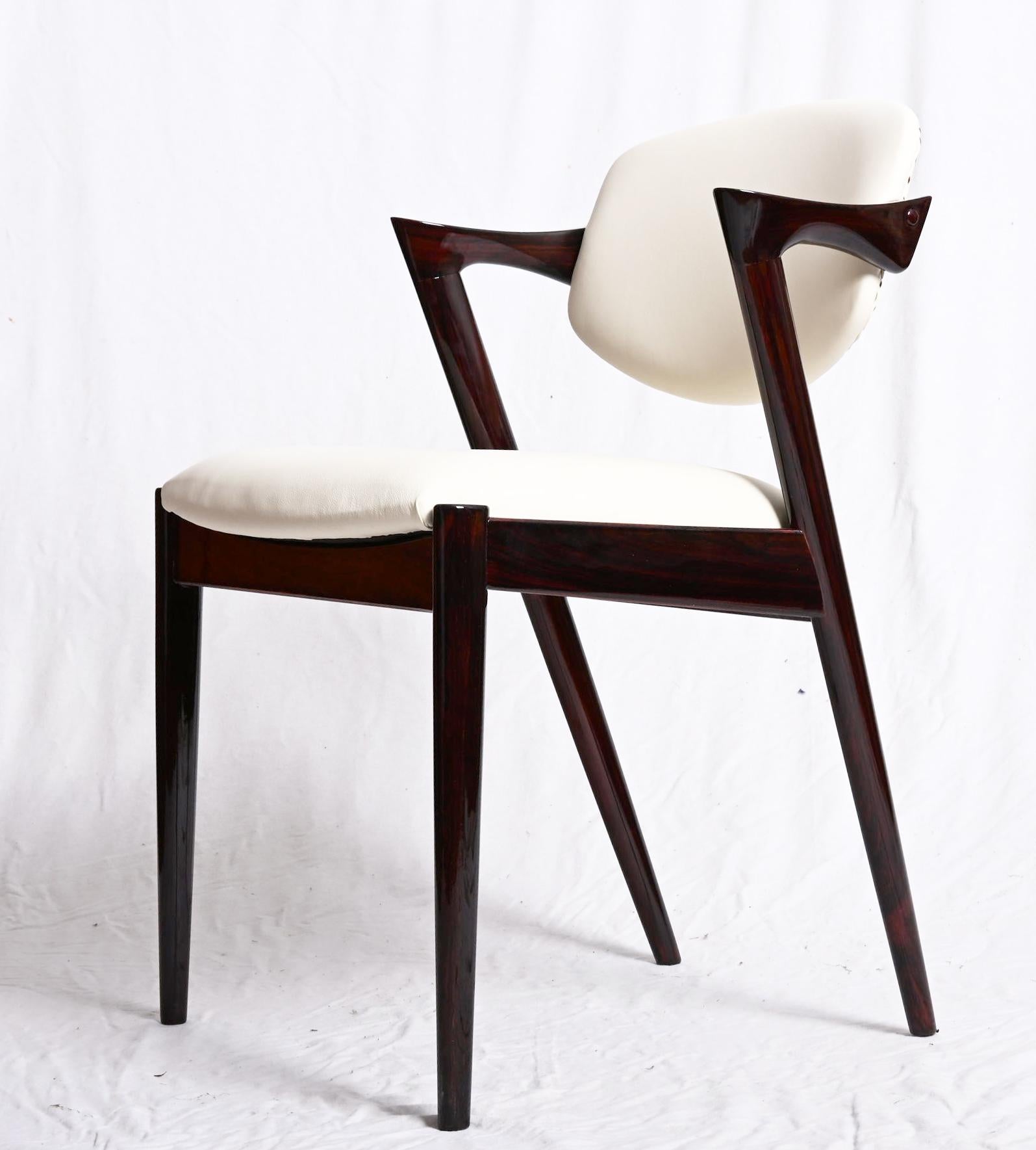 Chaises en bois dur et cuir de Kai Kristiansen Model No 42 en vente 10