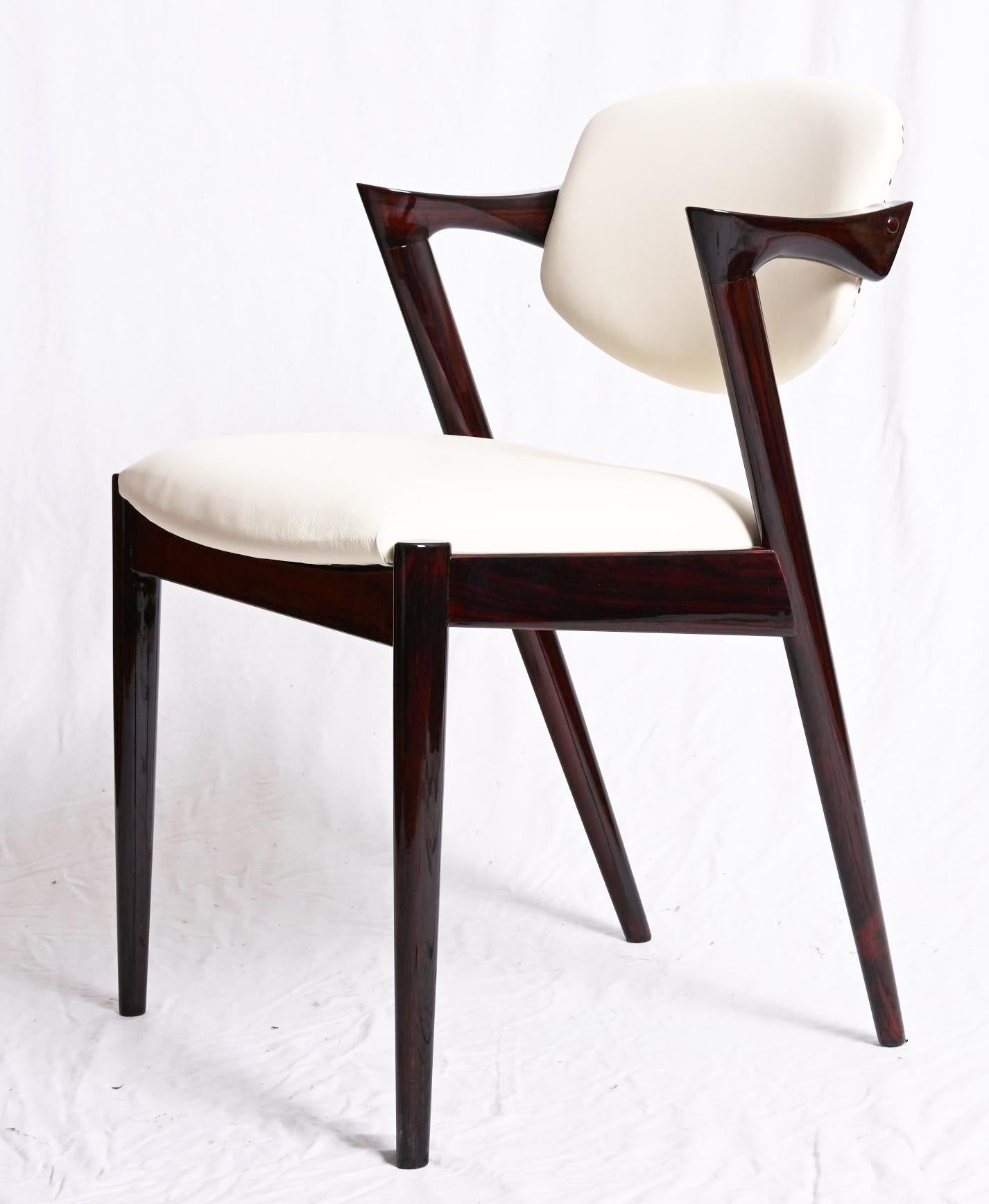 Chaises en bois dur et cuir de Kai Kristiansen Model No 42 Bon état - En vente à Vienna, AT