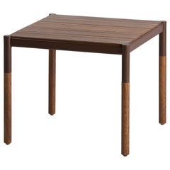 Mesa auxiliar de madera maciza y metal, diseño minimalista para exteriores