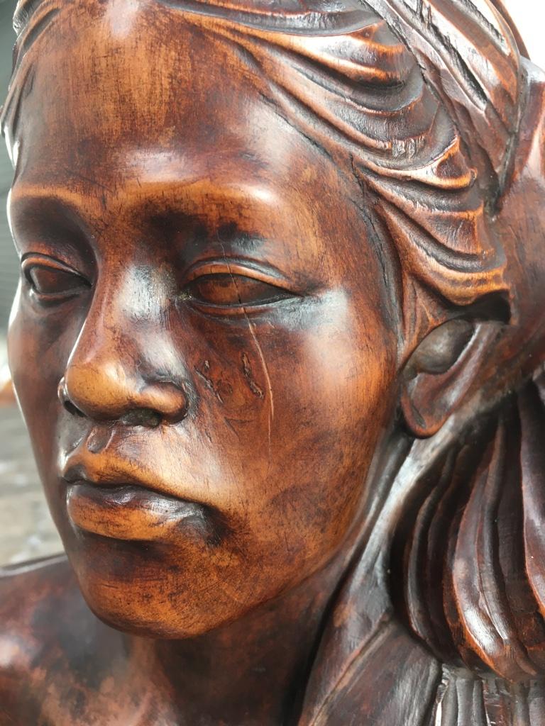 Hardwood Bust of Young Woman in Headdress 1930s Bali or Surabaya Indonesia 4