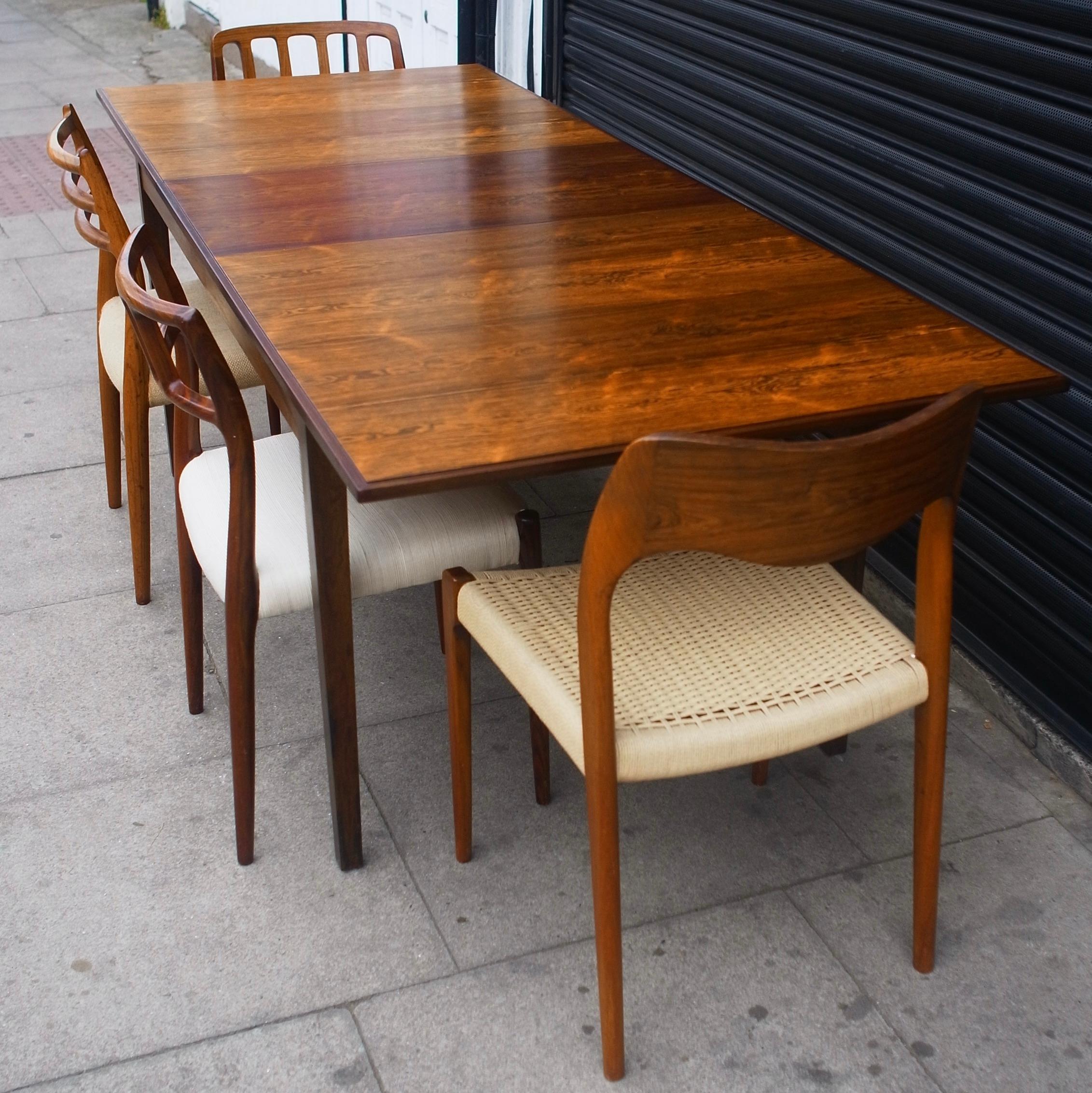 20th Century Hardwood Dining Table by Robert Heritage for Archie Shine, circa 1966