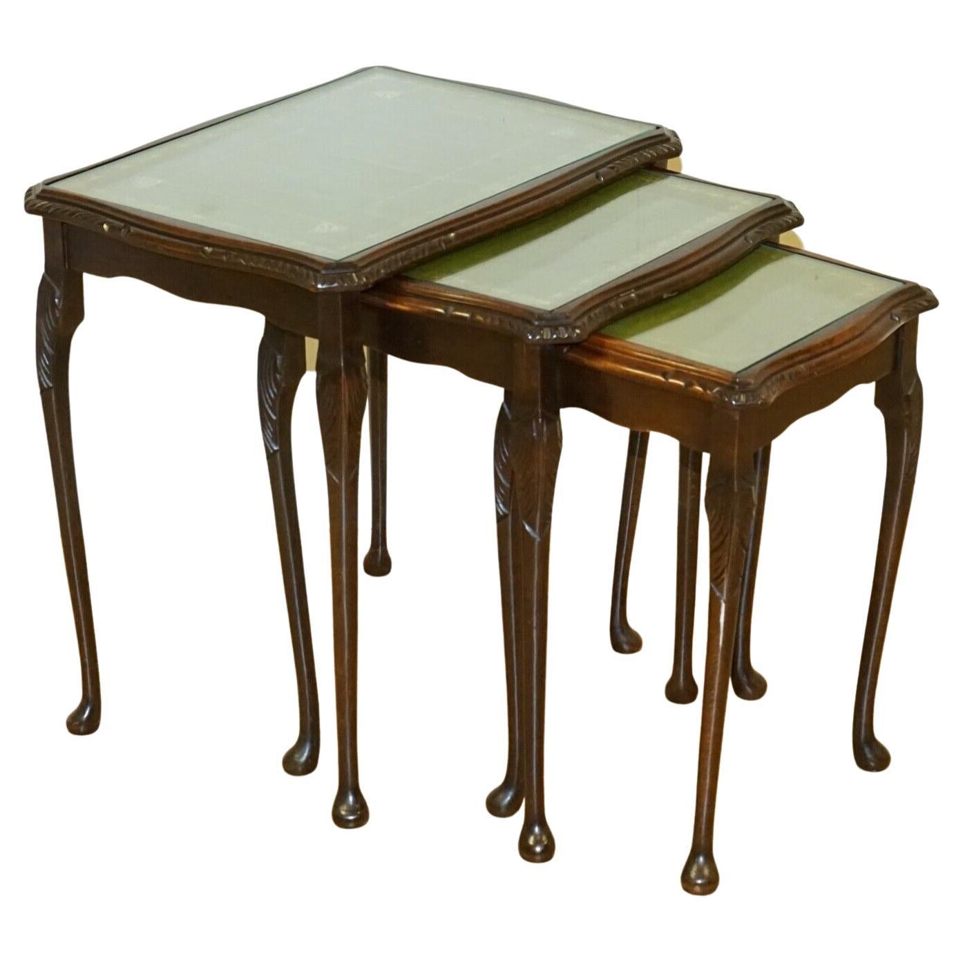 Hardwood Nest of Tables Queen Anne Style Legs with Green Embossed Leather Top For Sale