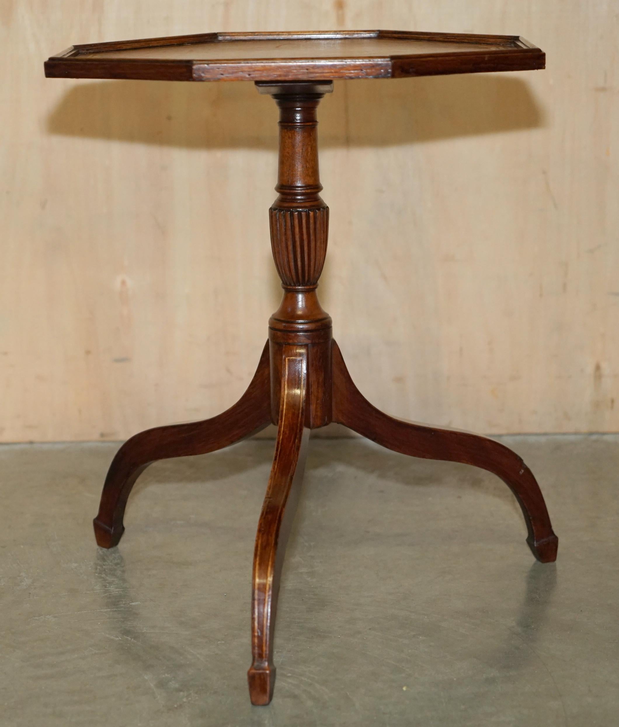 Leather HARDWOOD OCTAGONAL BROWN LEATHER GOLD LEAF TRIPOD SiDE END LAMP WINE TABLE For Sale