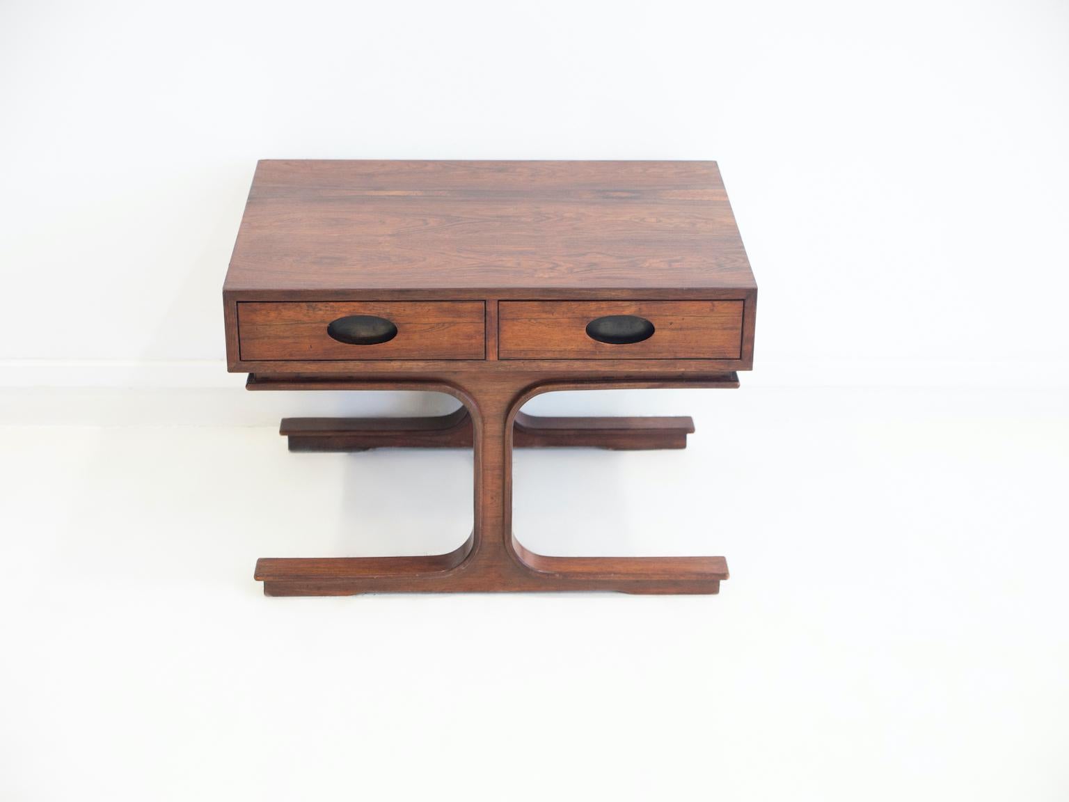 Mid-Century Modern Hardwood Side Table by Gianfranco Frattini for Bernini For Sale