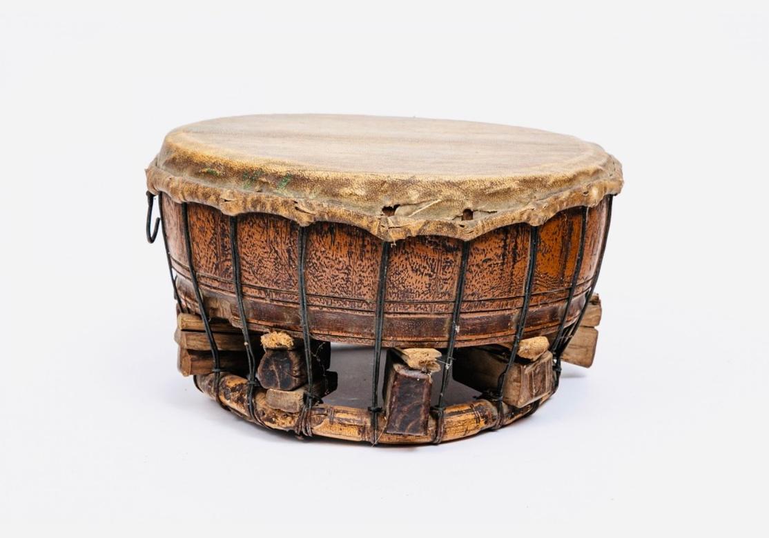 Fine Hardwood Drum In Fair Condition For Sale In Bridgeport, CT