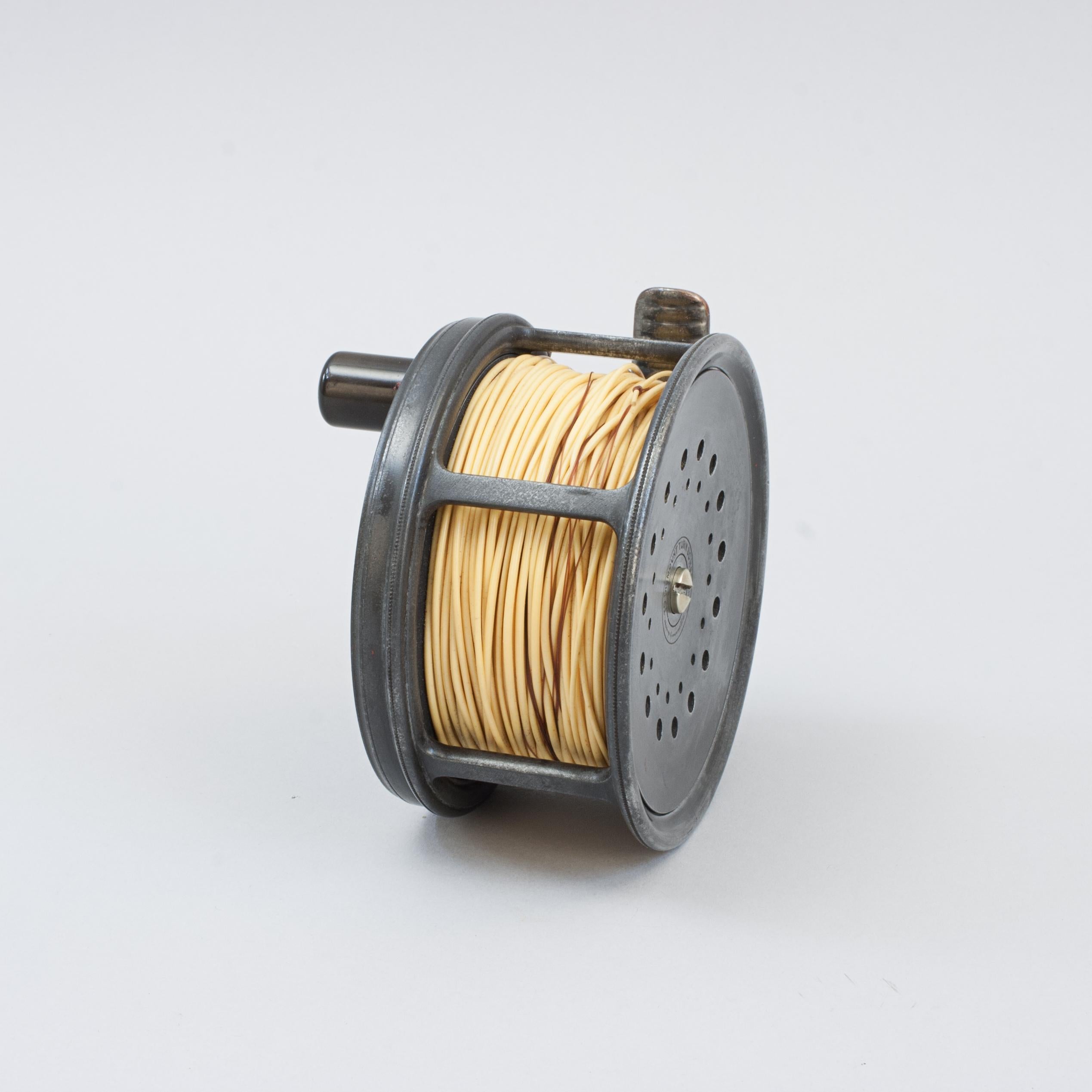 Moulinet de pêche au saumon Hardy Perfect 4 1/4 inch. en vente 6