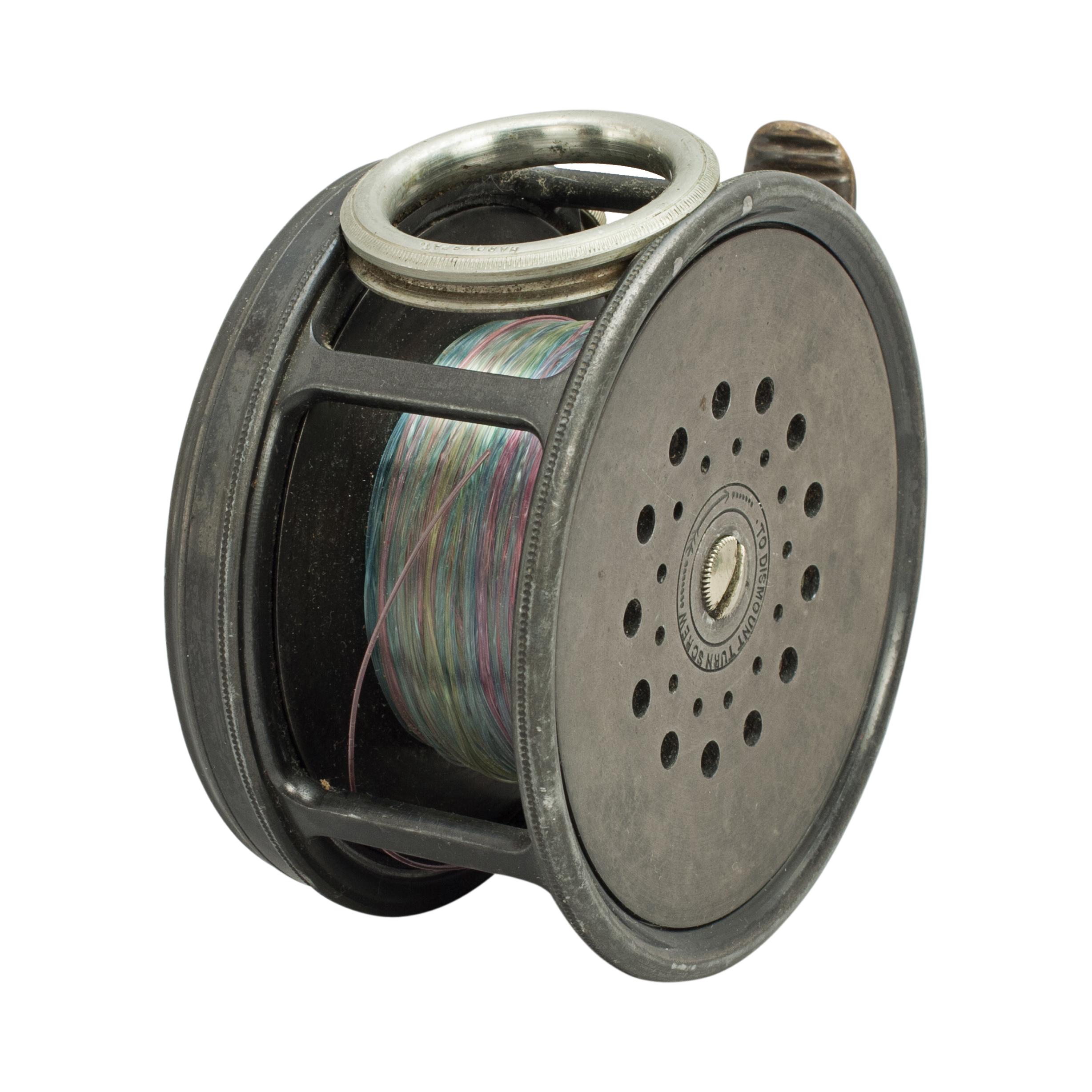 Hardy Perfect 3 ¾' salmon fly fishing reel.
A good Hardy Perfect salmon fly reel with ebonite handle, brass line guard, ribbed brass foot, rim tension screw and MkII check mechanism. The front plate marked 'Made by Hardy Bros. Ltd, Alnwick,