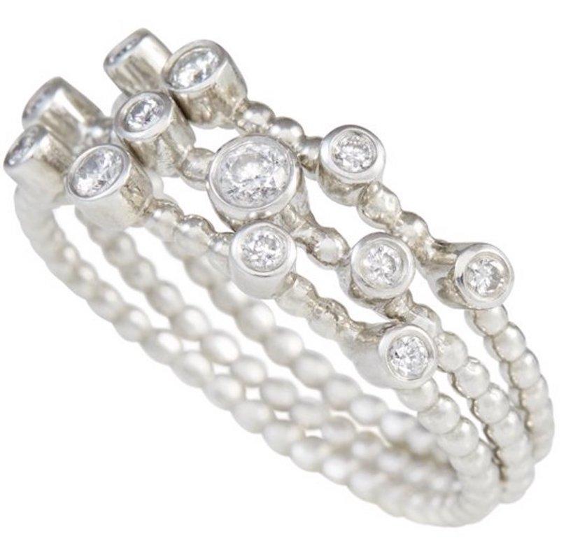 Brilliant Cut Harem Rings - 18ct white gold with brilliant diamonds For Sale