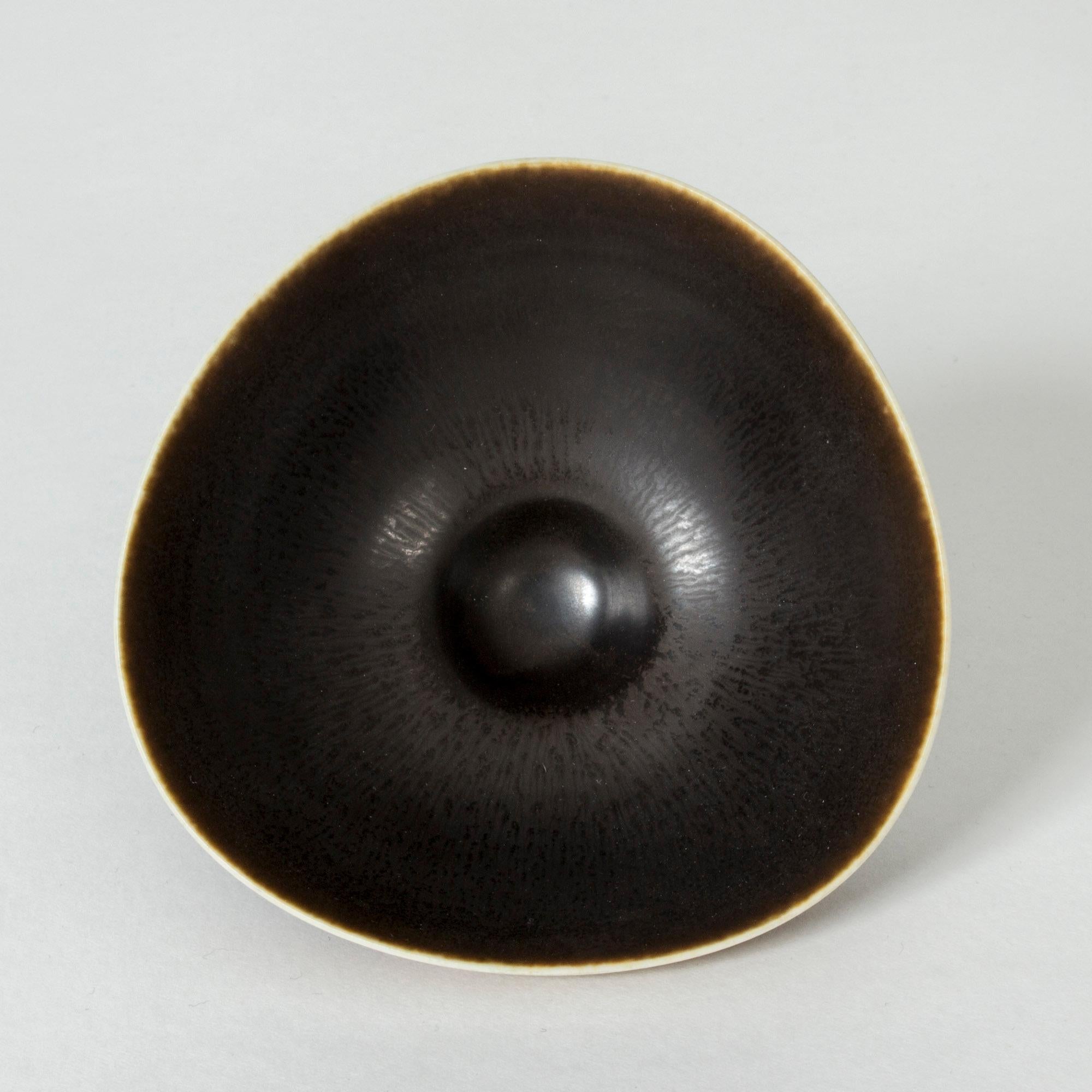 Ceramic Hare's Fur and Eggshell Glazed Swedish Brown Stoneware bowl by Berndt Friberg