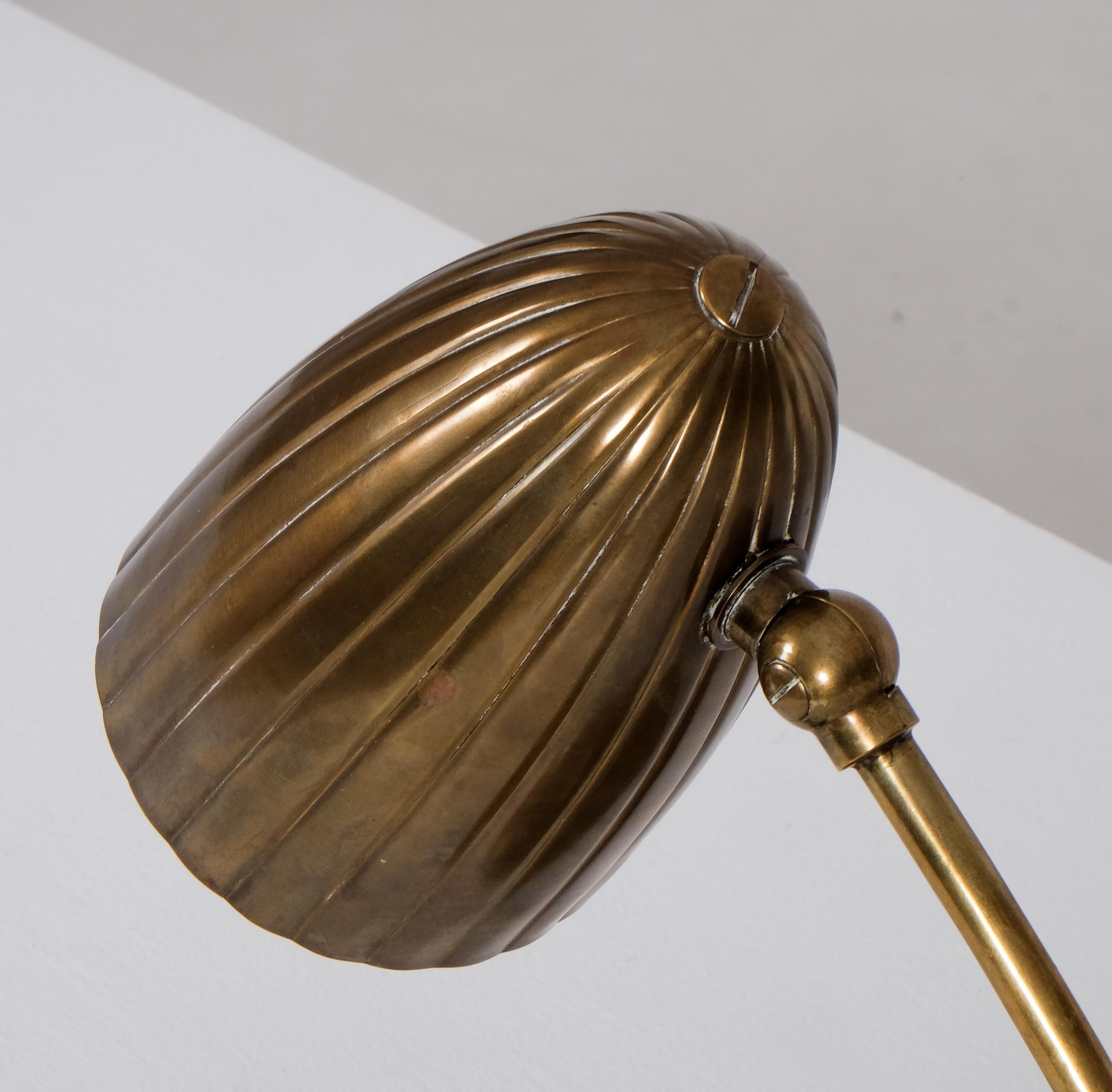 Lampe de table Harlad Notini, Suède, années 1940 Bon état - En vente à Stockholm, SE