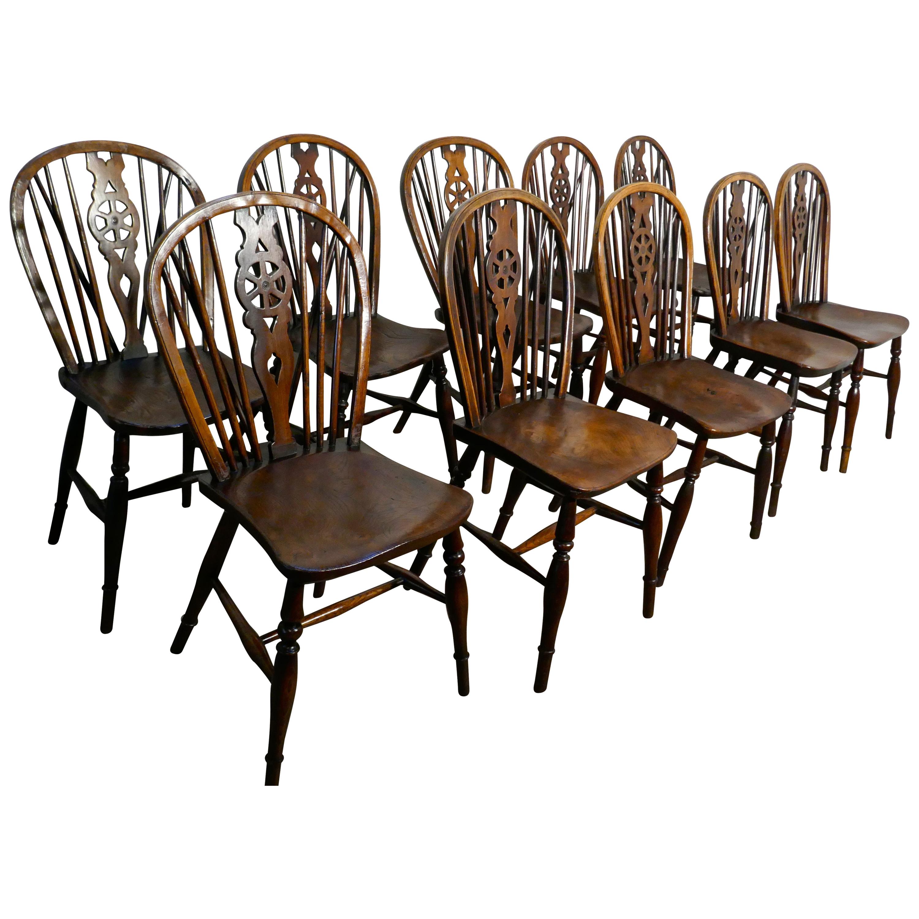 Harlequin Set of 10 Victorian Beech and Elm Wheel Back Windsor Dining Chairs