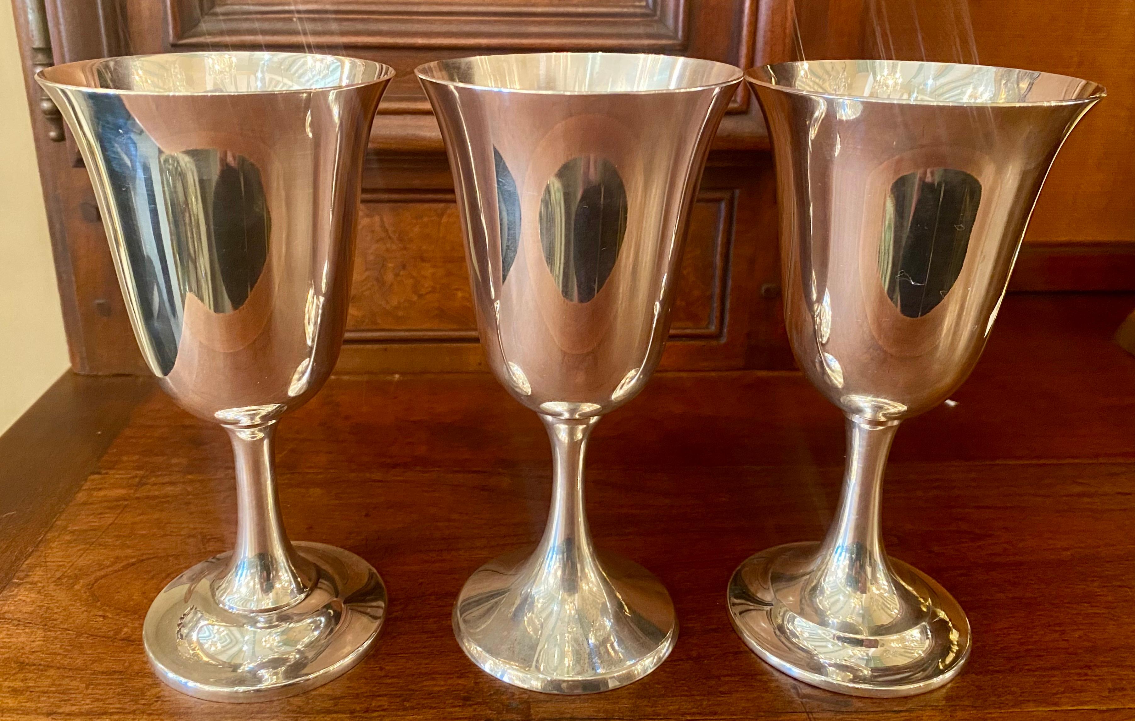 Harlequin Set of 12 Estate American Sterling Silver Wine Goblets, Ca. 1920-1940 3
