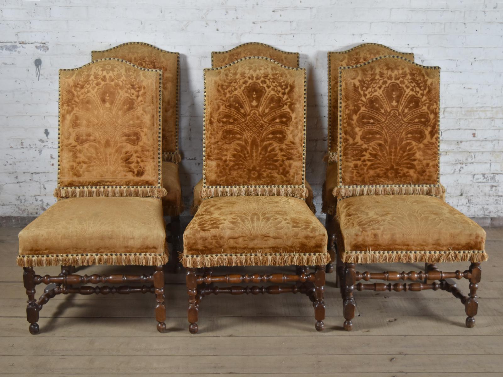 Turned Harlequin Set of 12 French Louis XIII 17th Century Walnut Side Chairs For Sale