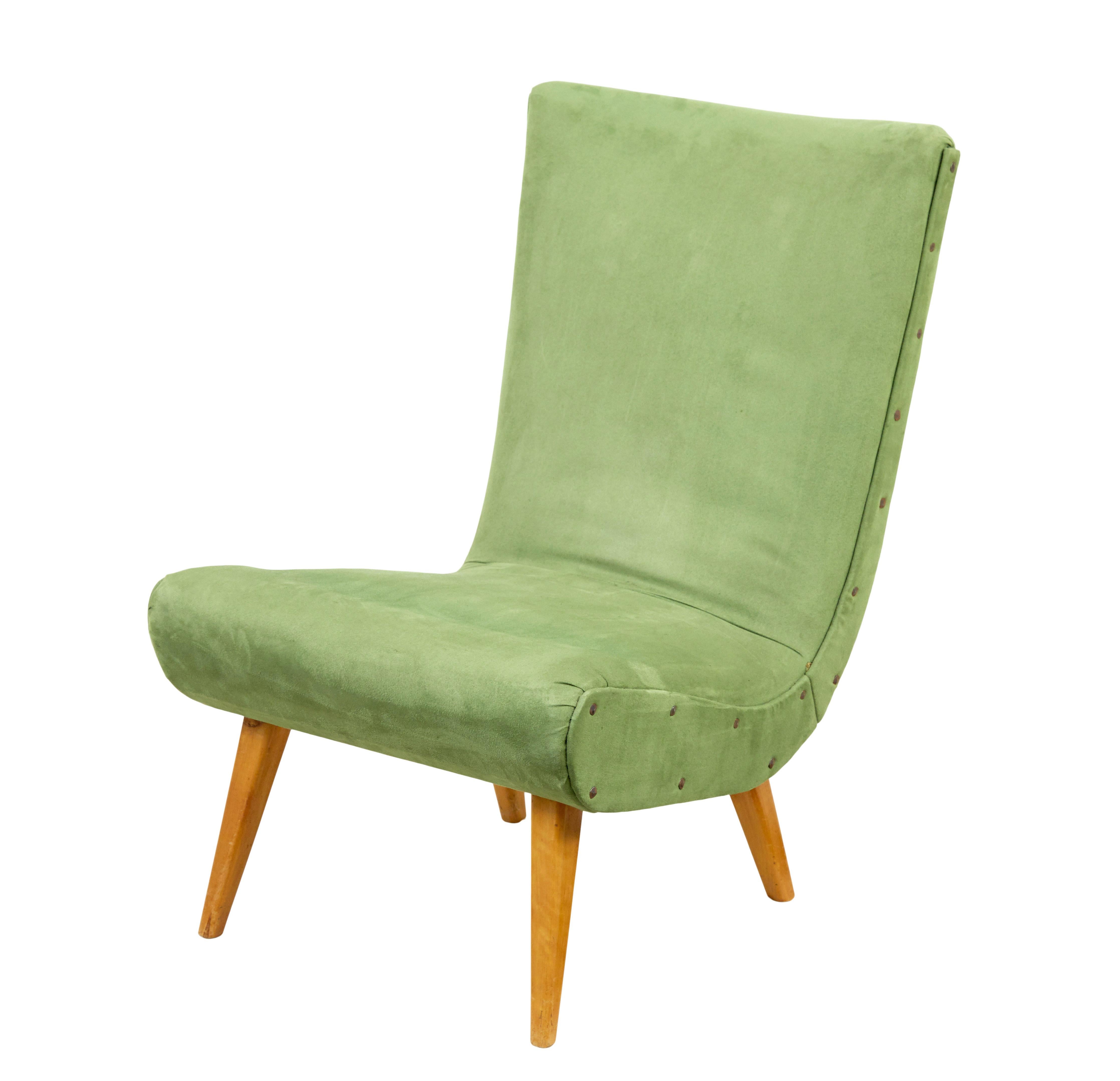 Harlekin-Set aus 8 modernen skandinavischen Loungesesseln aus Skandinavien (Handgefertigt) im Angebot