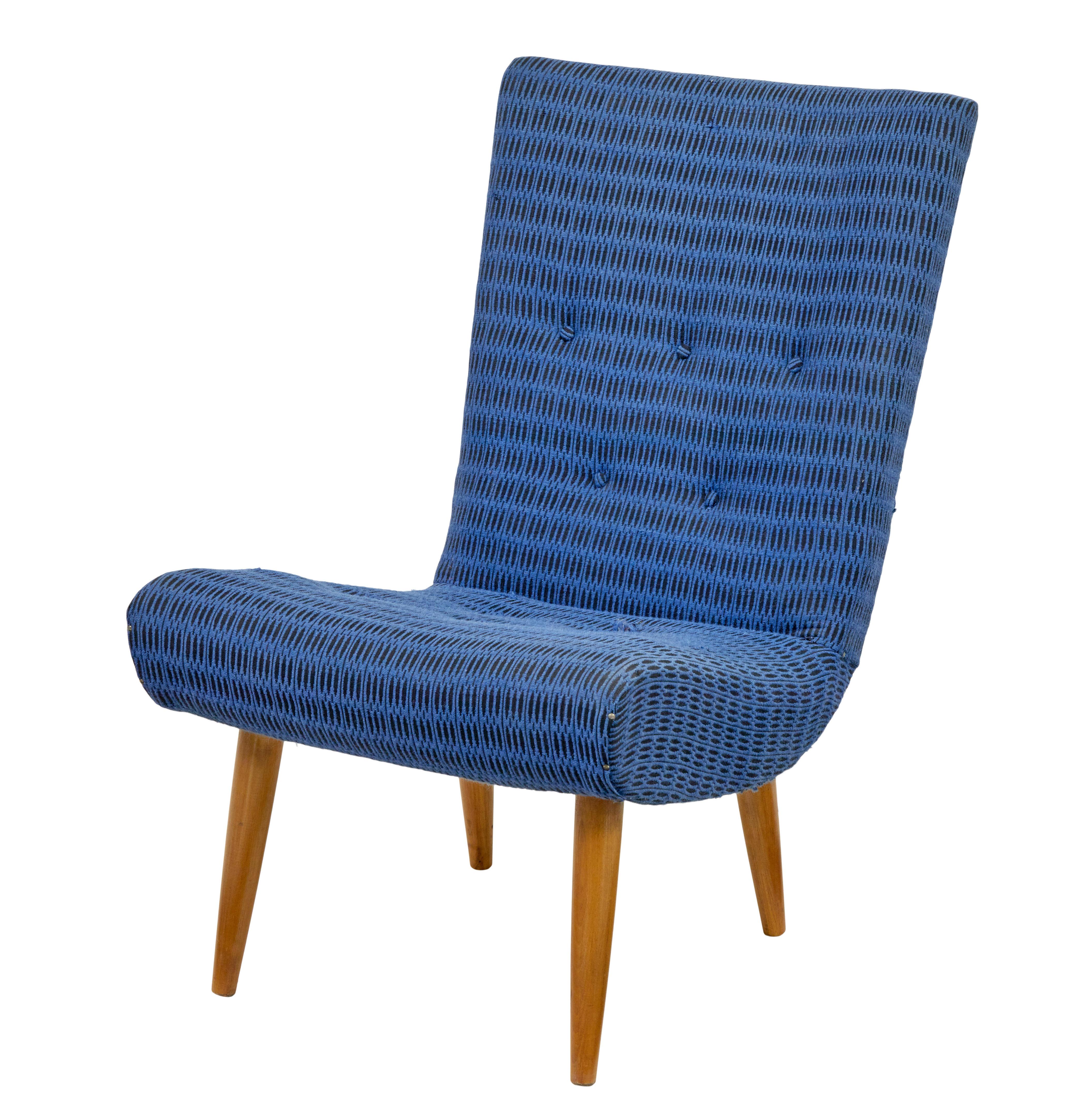 Harlekin-Set aus 8 modernen skandinavischen Loungesesseln aus Skandinavien (20. Jahrhundert) im Angebot