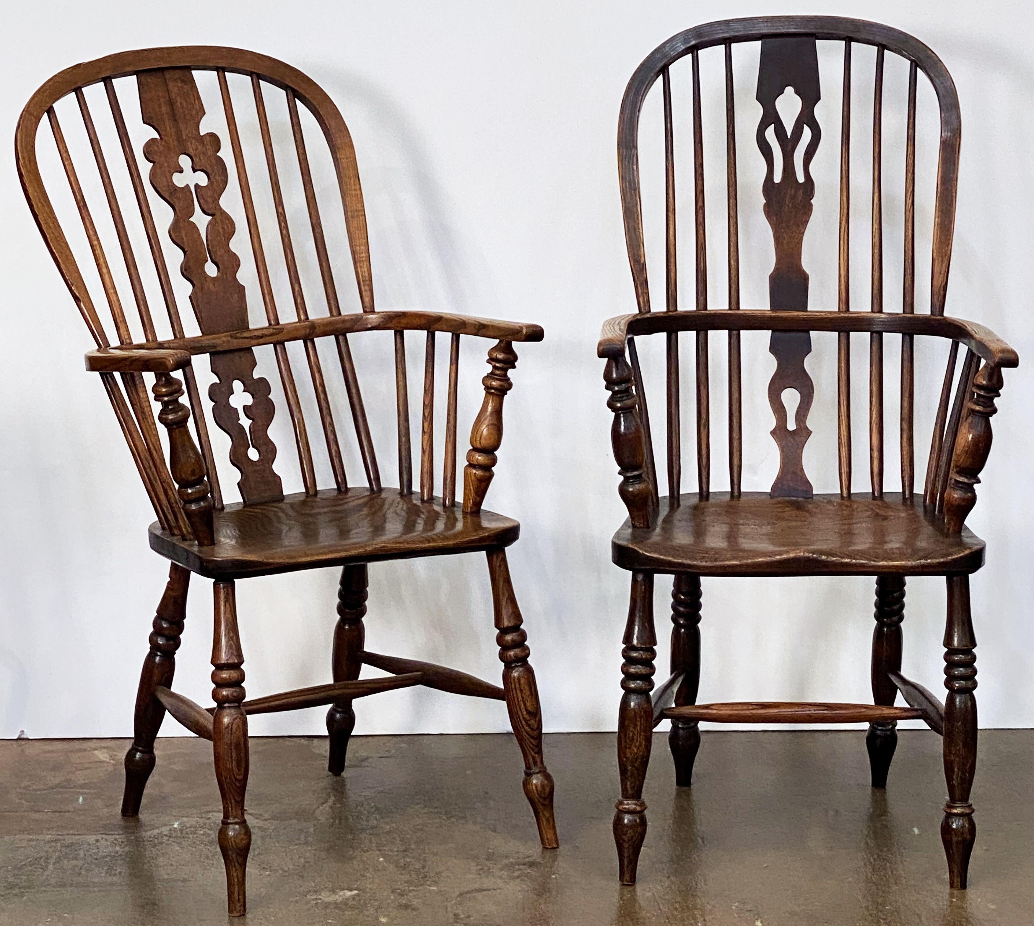 Harlequin Set of Eight Windsor Chairs from England 3