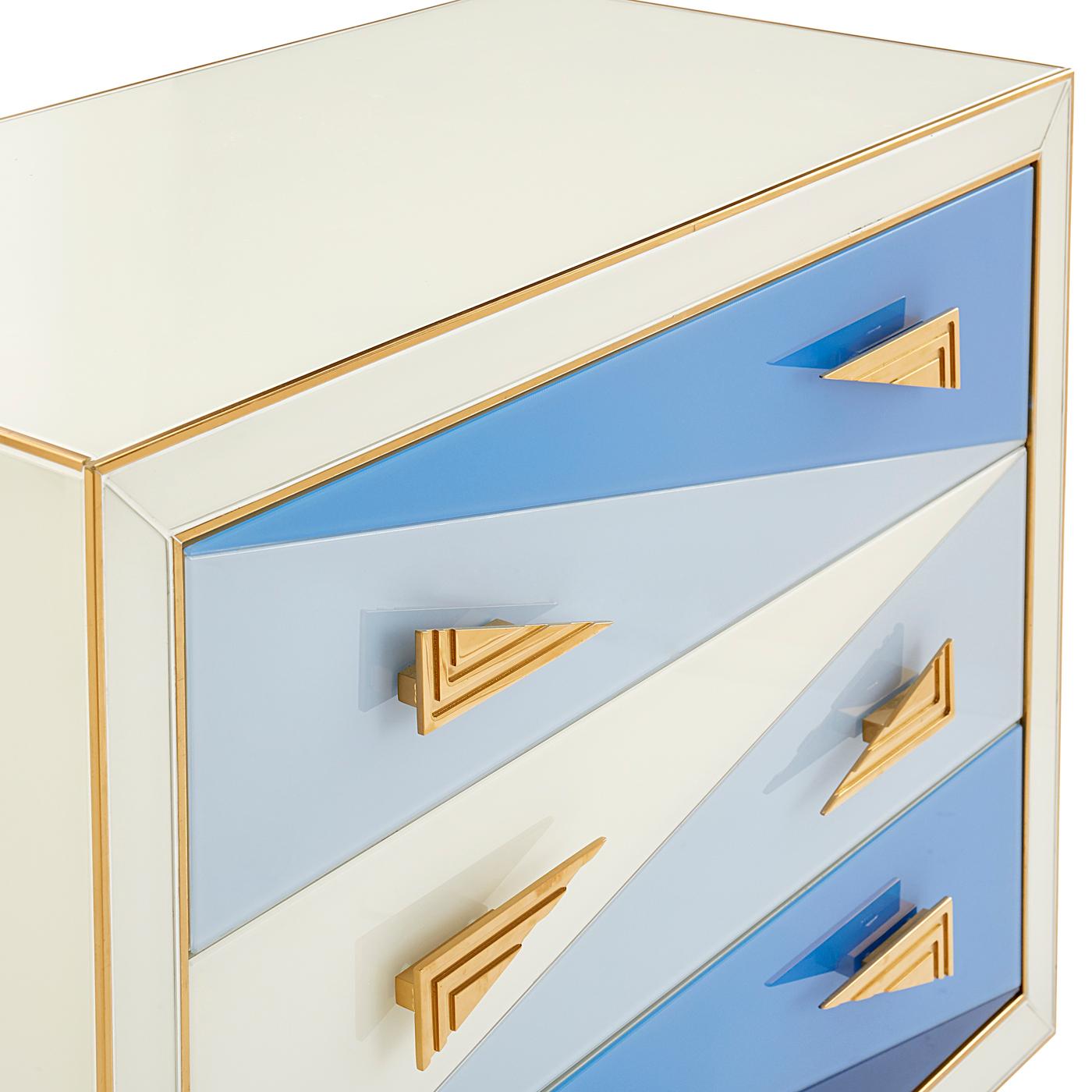 harlequin chest