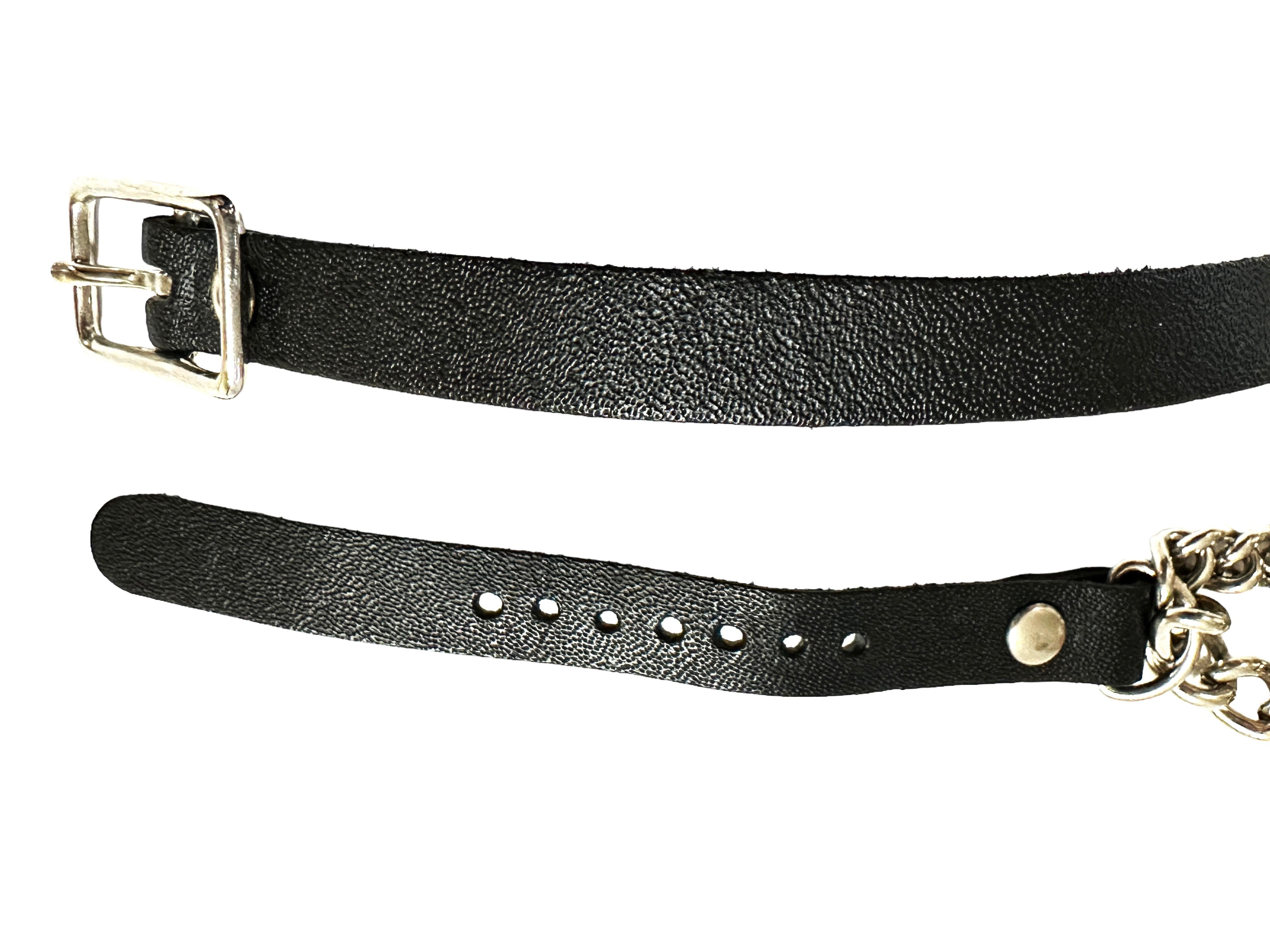 Harley Davidson Brutalistische Damen-Choker aus Leder und Kette 16